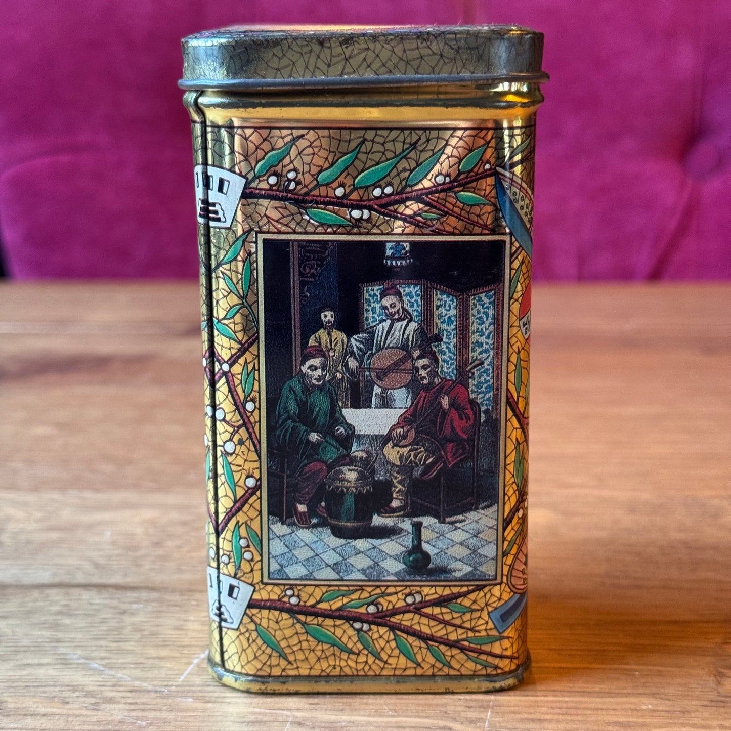 Antiek Driehoekig Theeblik - Chinoiserie & Goud Craquelé