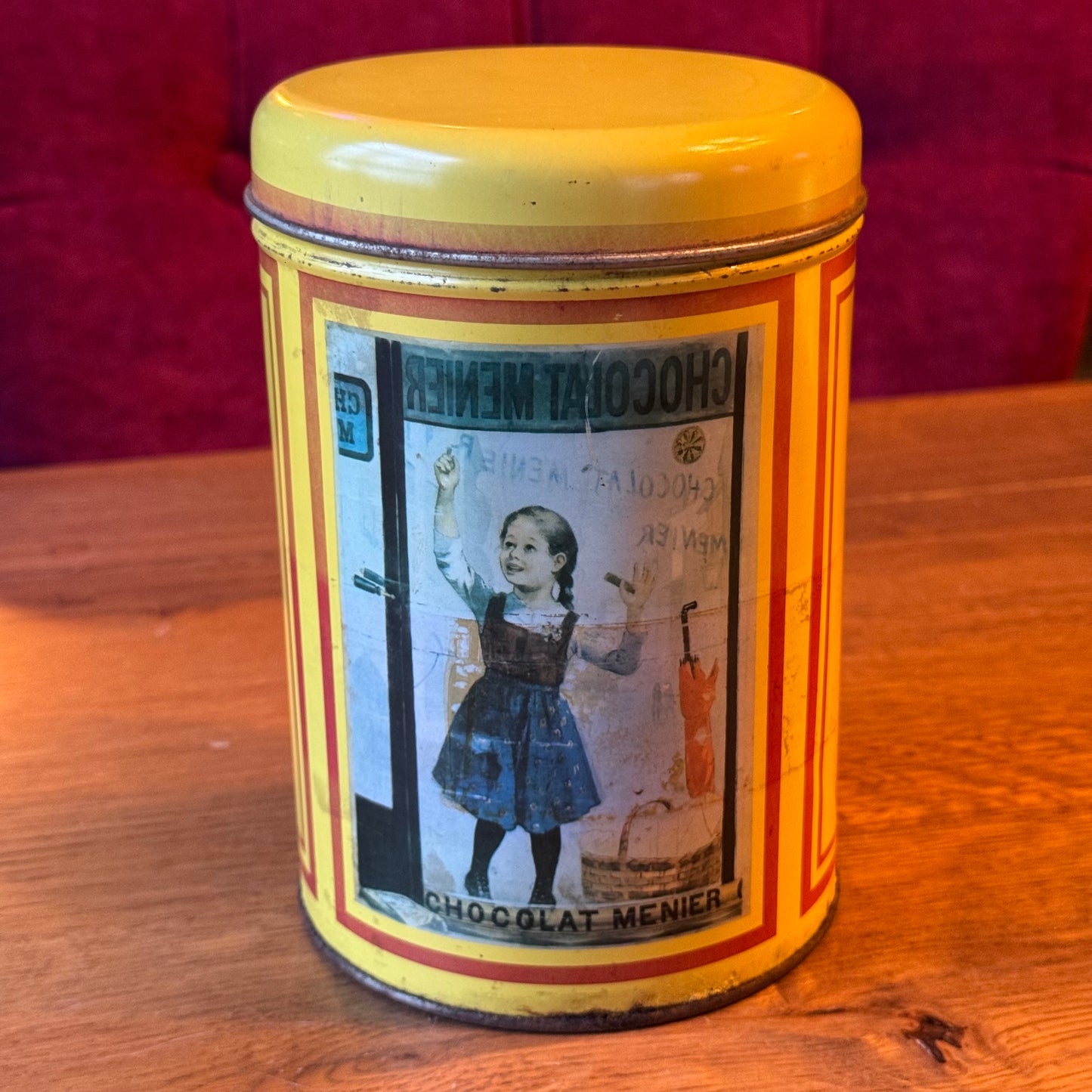 Vintage Blik Chocolat Menier - Geel - Firmin Bouisset Meisje