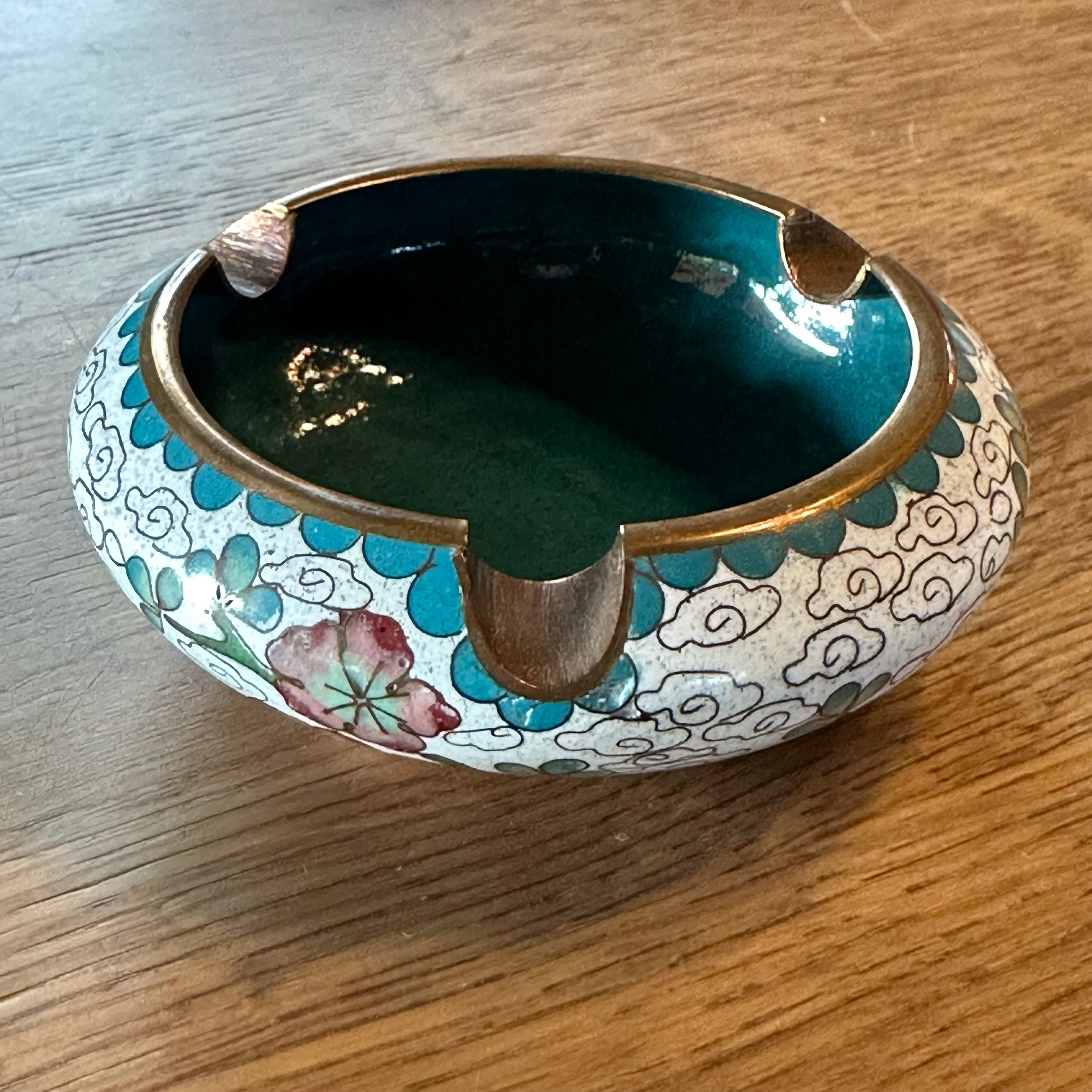 Cloisonne asbakje The Collectionist