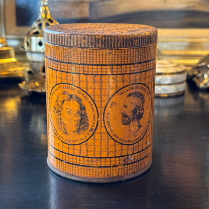 Antike Apothekerdose mit prall gefüllter Gaze (1849)