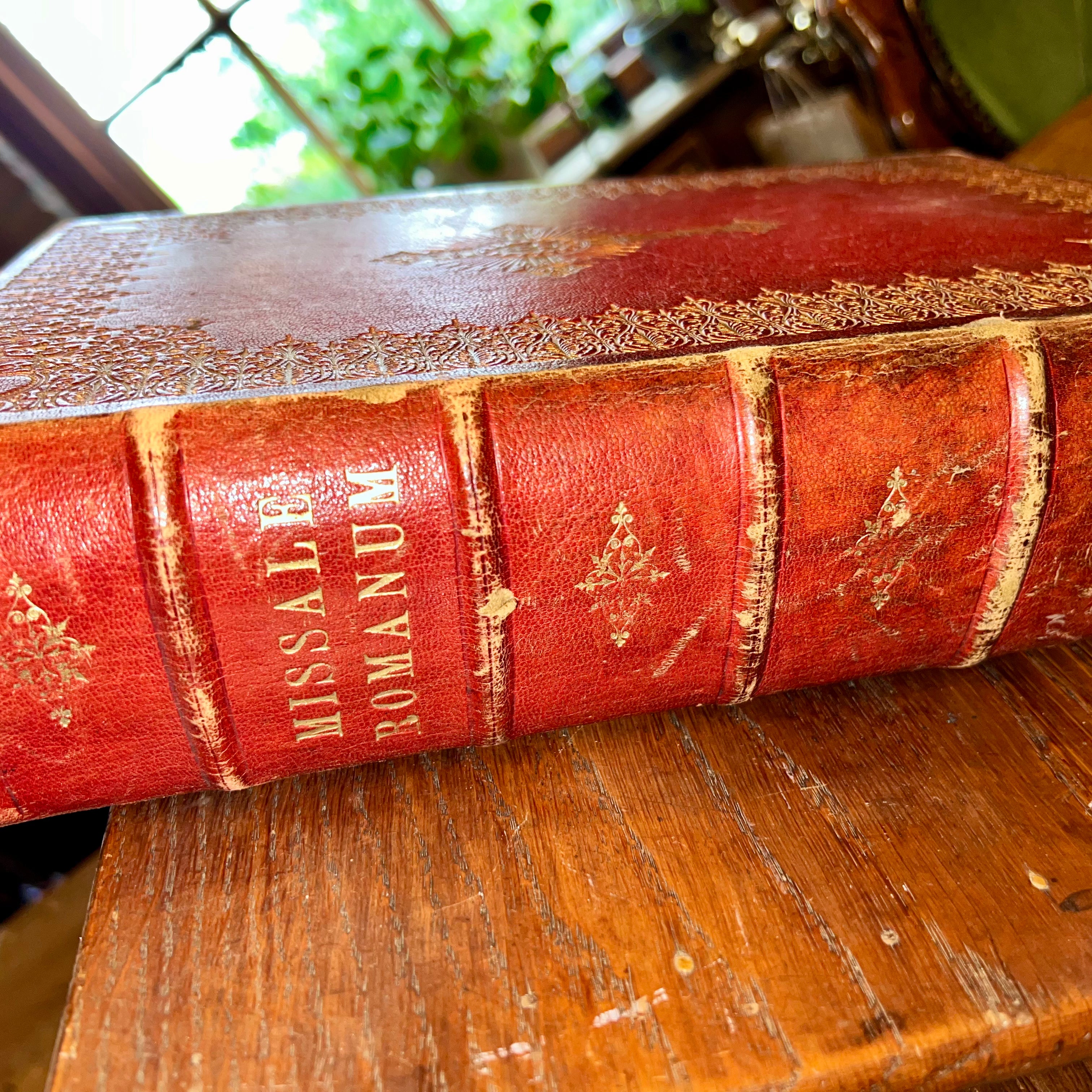 Antieke Missale Romana (1920) inclusief leesstandaard The Collectionist