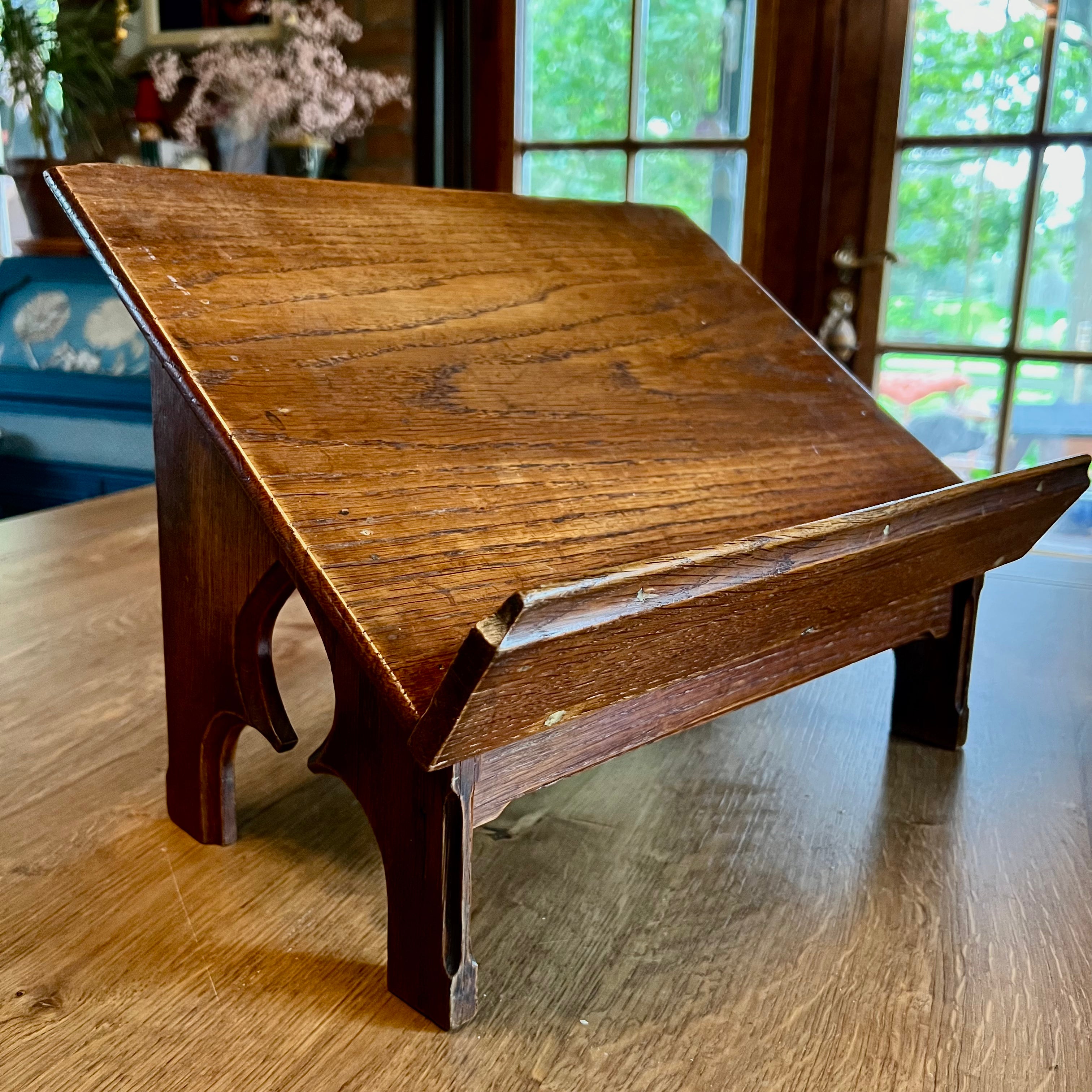 Oak reading stand