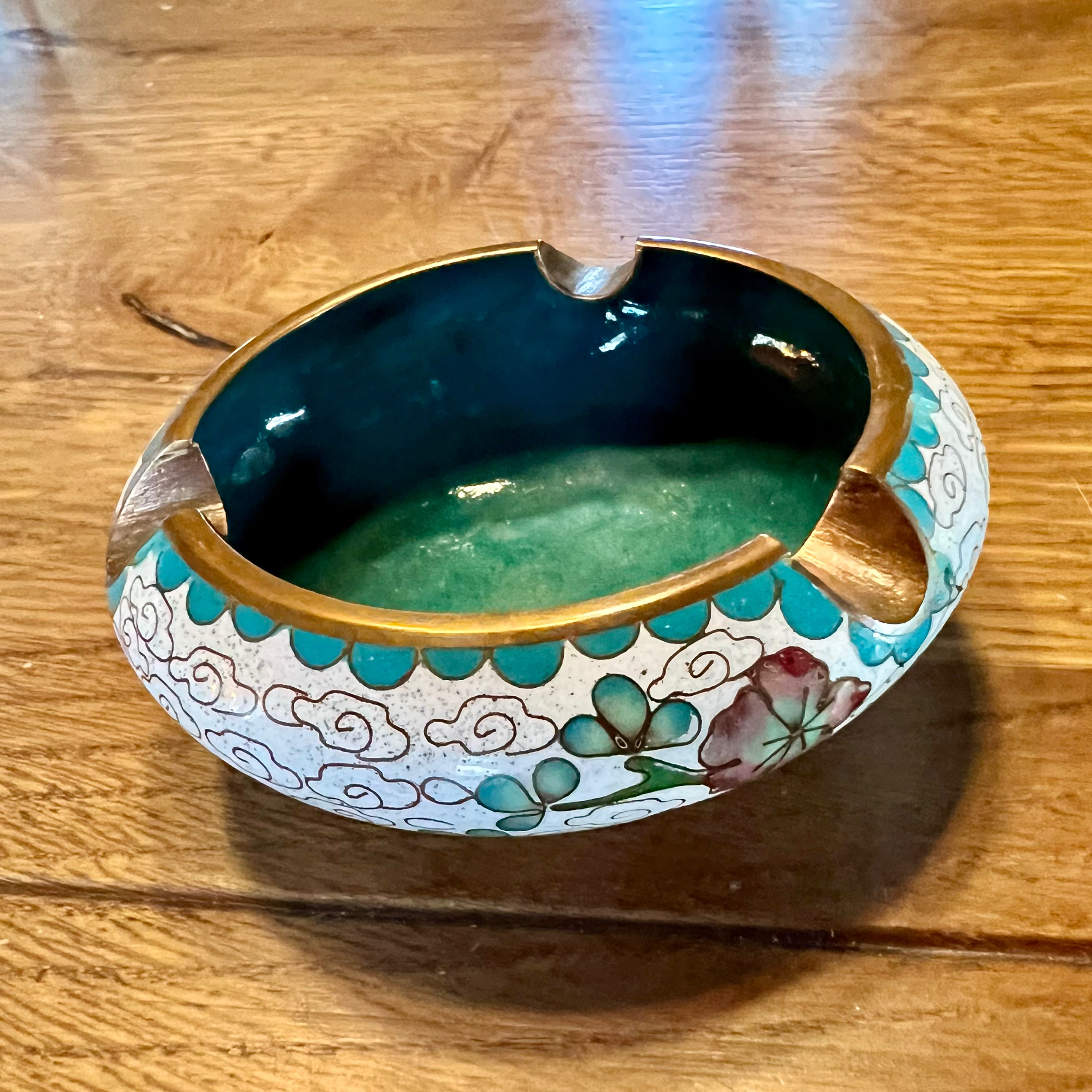 Cloisonne asbakje The Collectionist