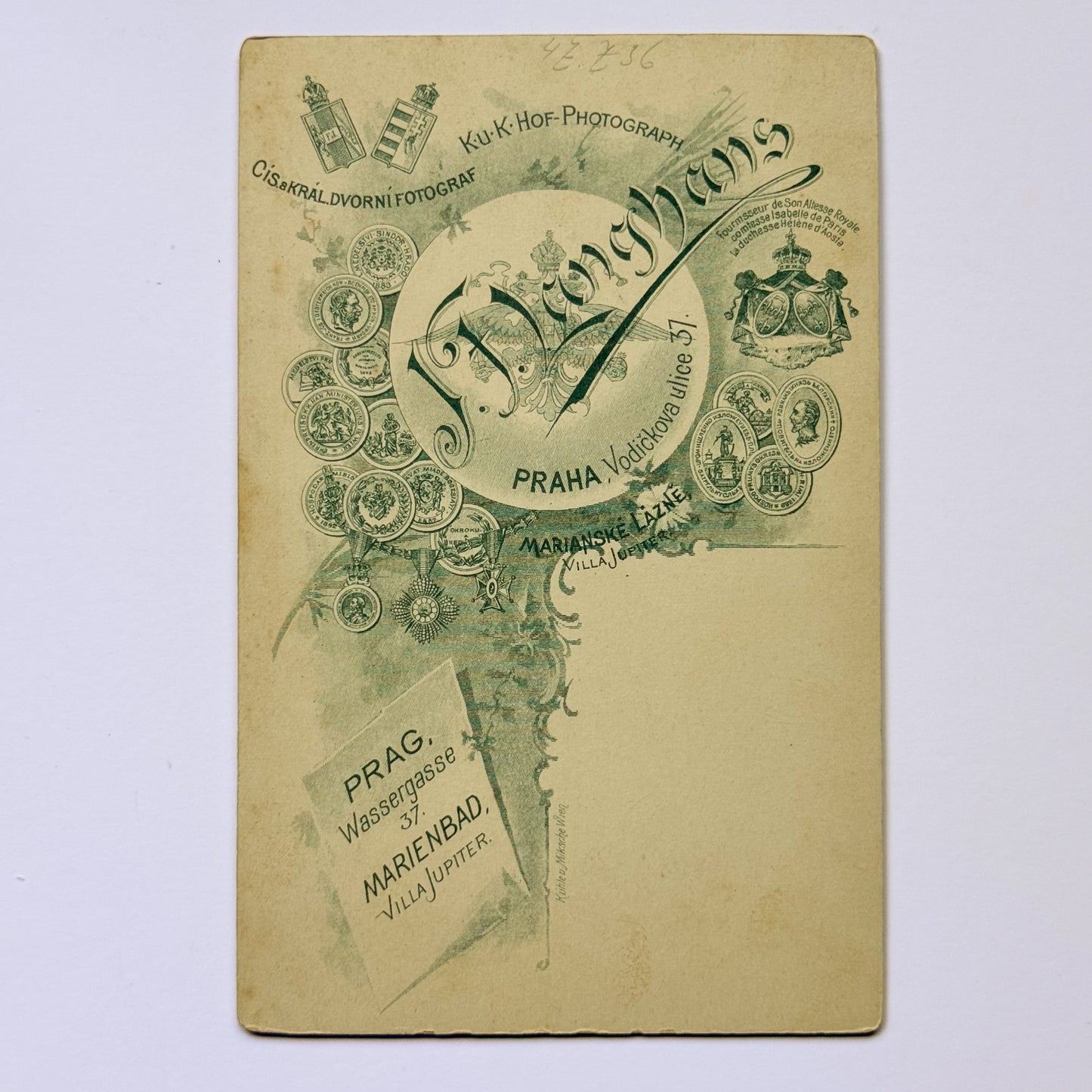 Family portrait - Atelier J. Langhans, Prague (ca. 1895)