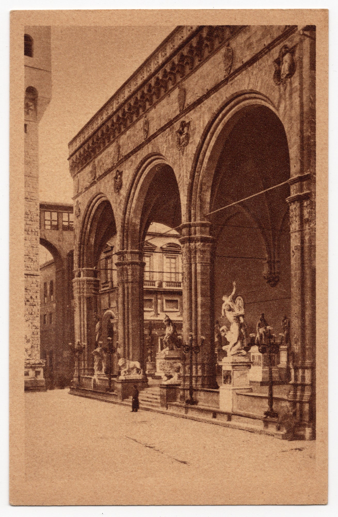 Italiaanse ansichtkaart jaren twintig of dertig, sepia lichtdruk Loggia dei Lanzi Florence met beeldhouwwerk Giambologna en Medici-leeuwen