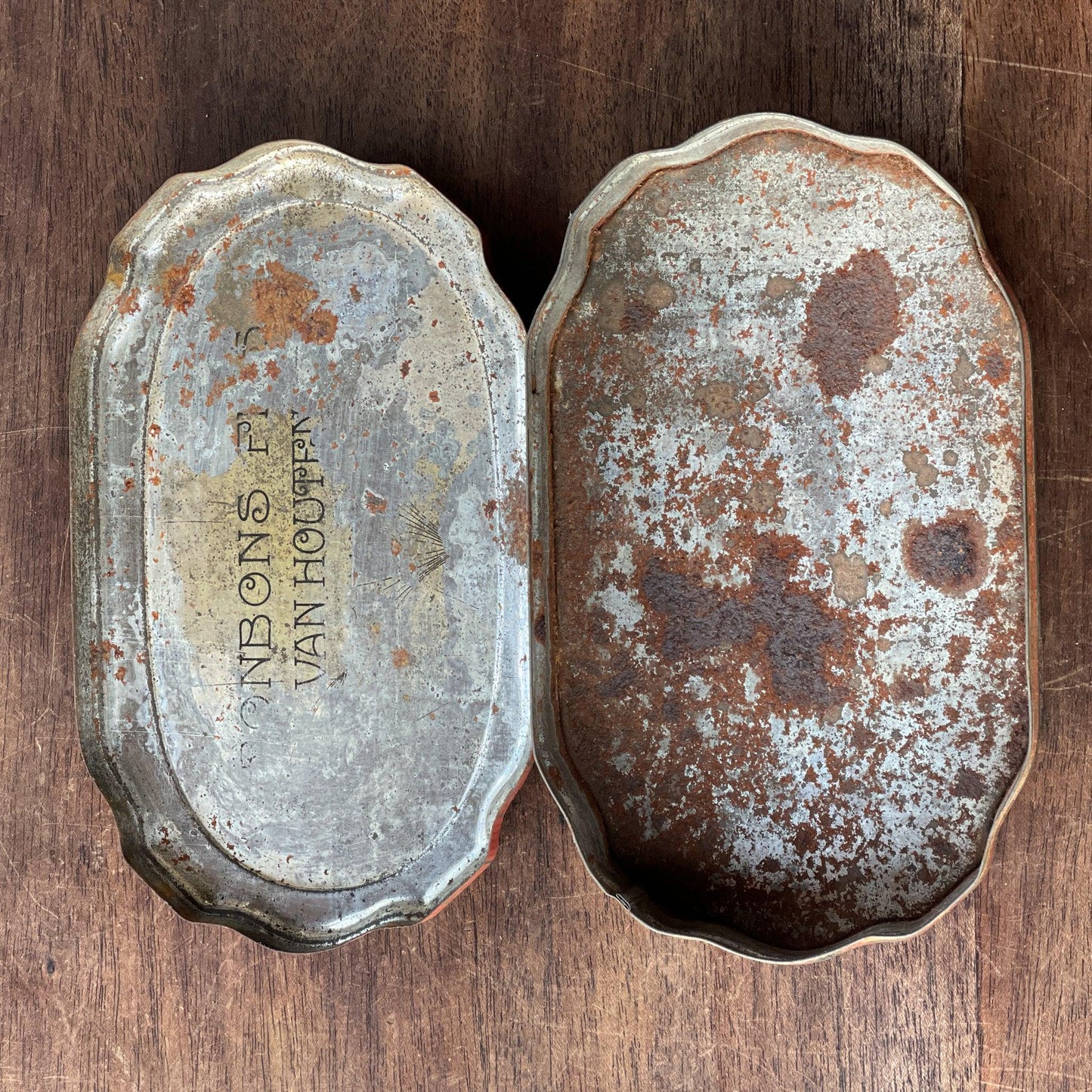 Antiek blik van Van Houten - The Collectionist