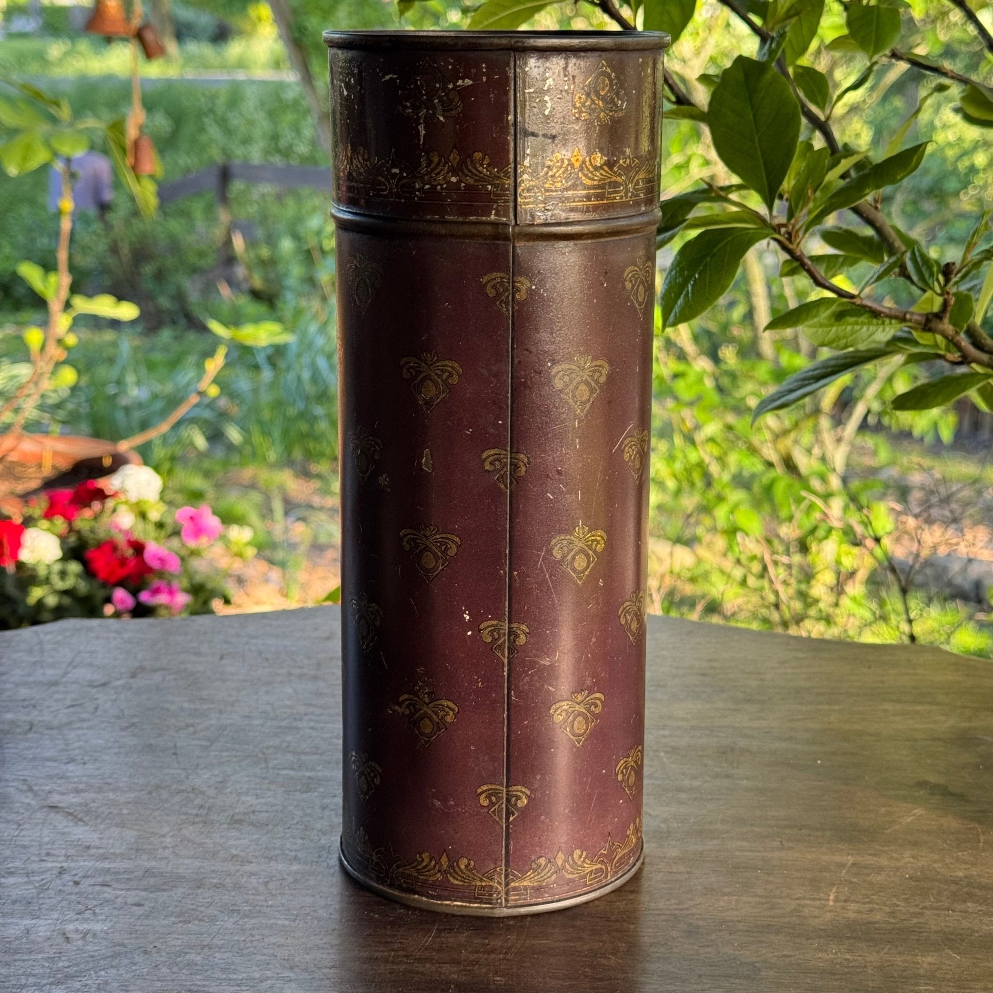 Antiek koekblik Haga’s Fijne Boter Drabbelkoeken – Sneek - The Collectionist