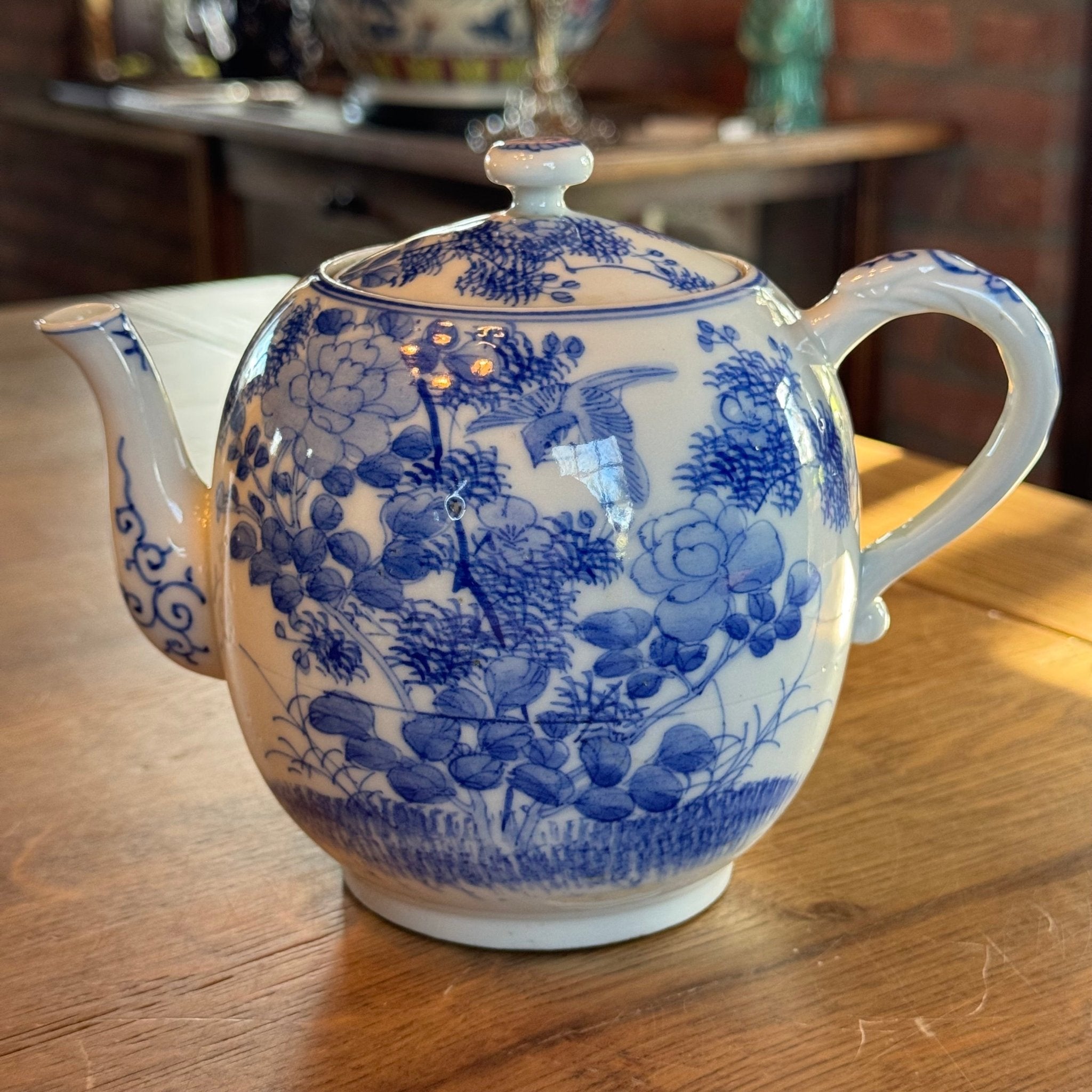 Blauw - witte Chinese theepot – vogel en bloemen – porselein met deksel - The Collectionist