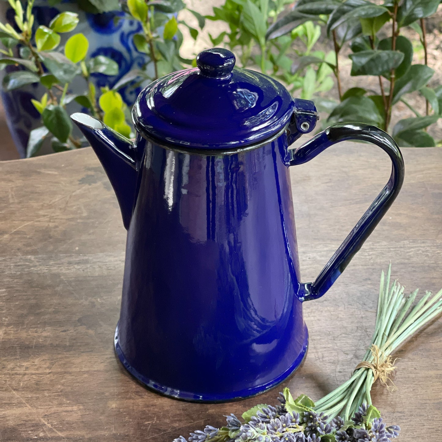 Blauwe Emaille Koffiepot 1 Liter - The Collectionist