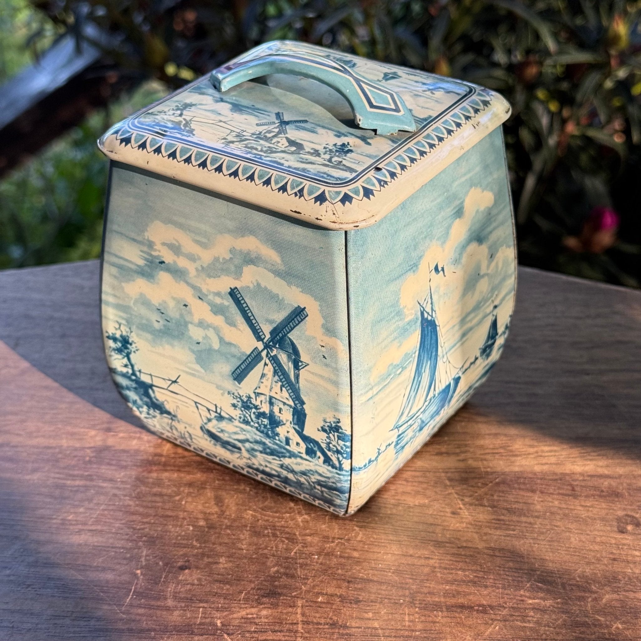 Blik Delfts Blauw - The Collectionist