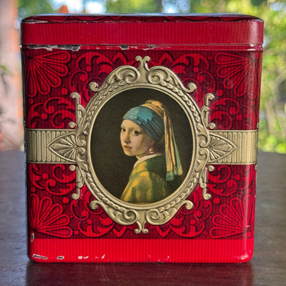 Blik met afbeeldingen van schilderijen van Pieter de Hooch, Frans Hals, Rembrandt, A. van Dijck. - The Collectionist