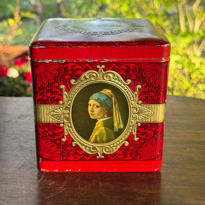 Blik met afbeeldingen van schilderijen van Pieter de Hooch, Frans Hals, Rembrandt, A. van Dijck. - The Collectionist