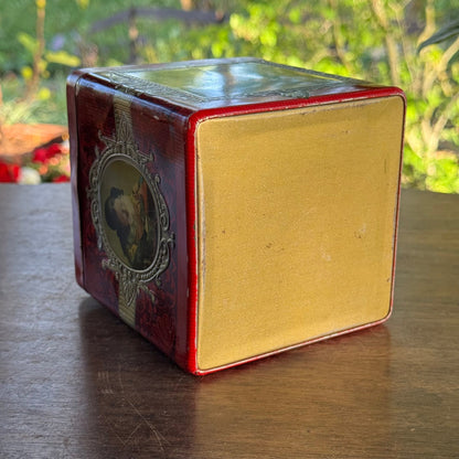 Blik met afbeeldingen van schilderijen van Pieter de Hooch, Frans Hals, Rembrandt, A. van Dijck. - The Collectionist