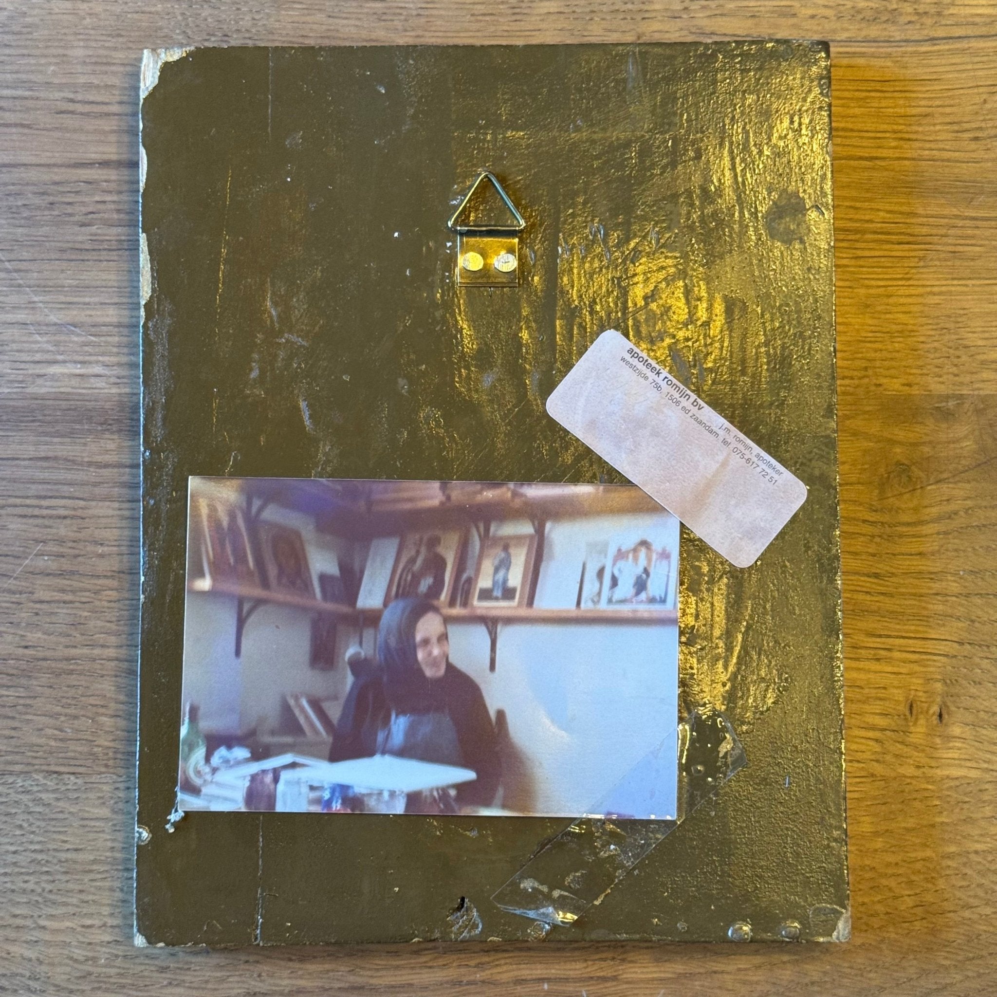 Byzantijnse Moeder Gods–icoon met bladgoud en atelierfoto Jeruzalem (1977) - The Collectionist