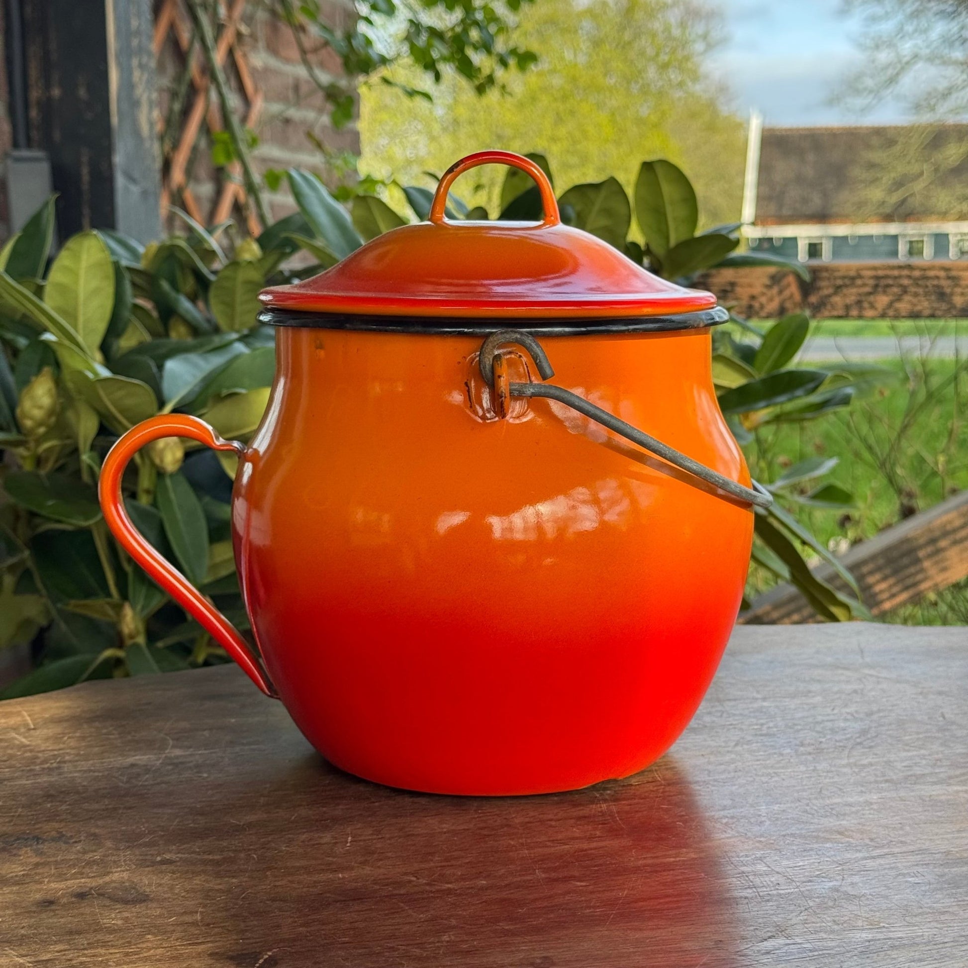 Emaille Dekselpot - The Collectionist