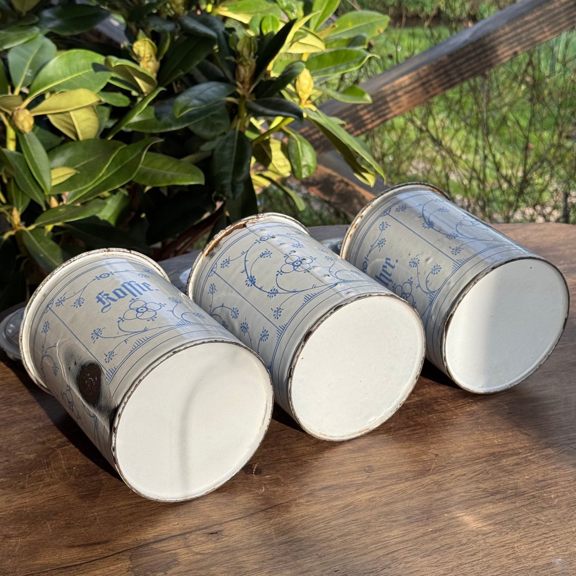 Emaille Koffie Thee en Suiker Bussen - The Collectionist