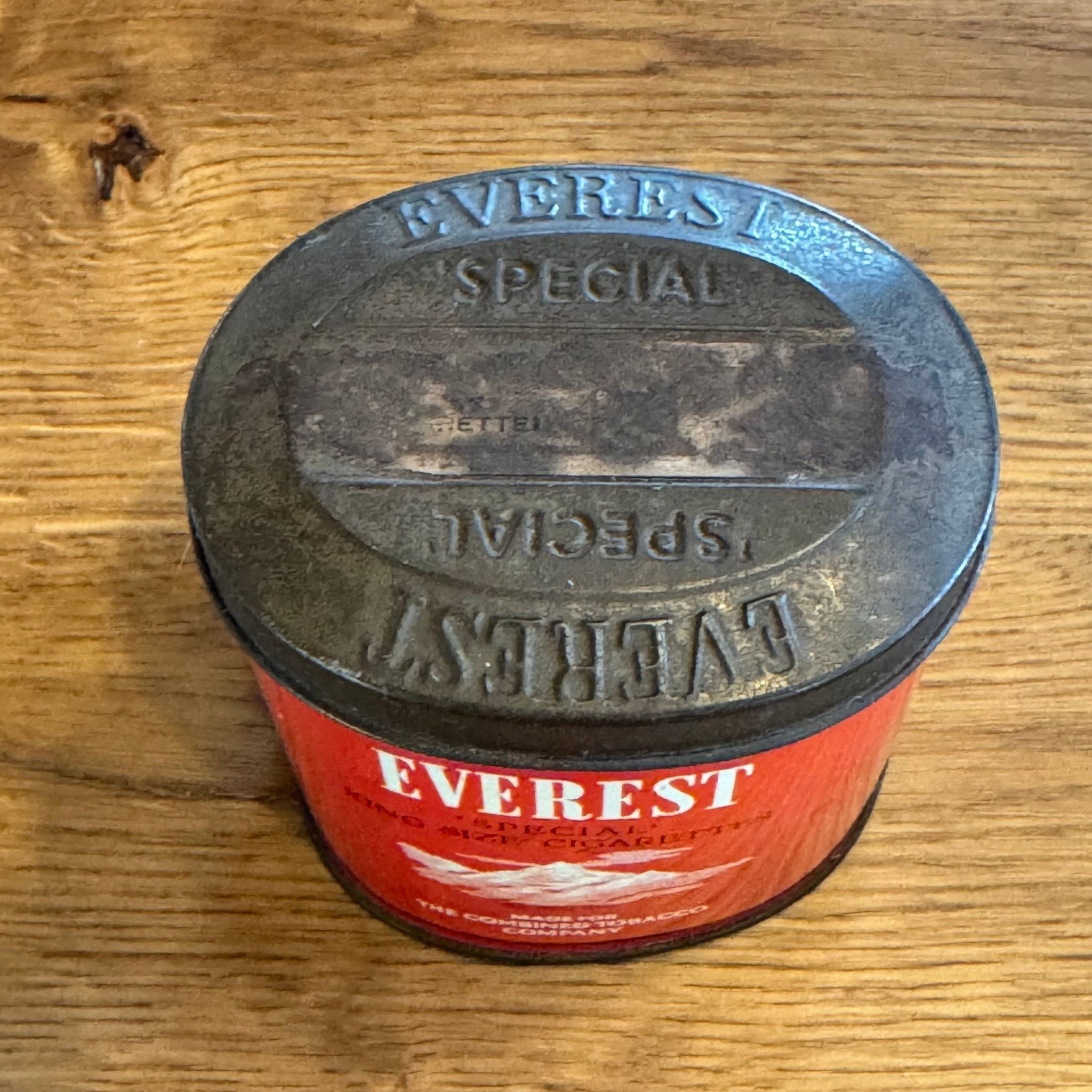 Everest Blik - The Collectionist