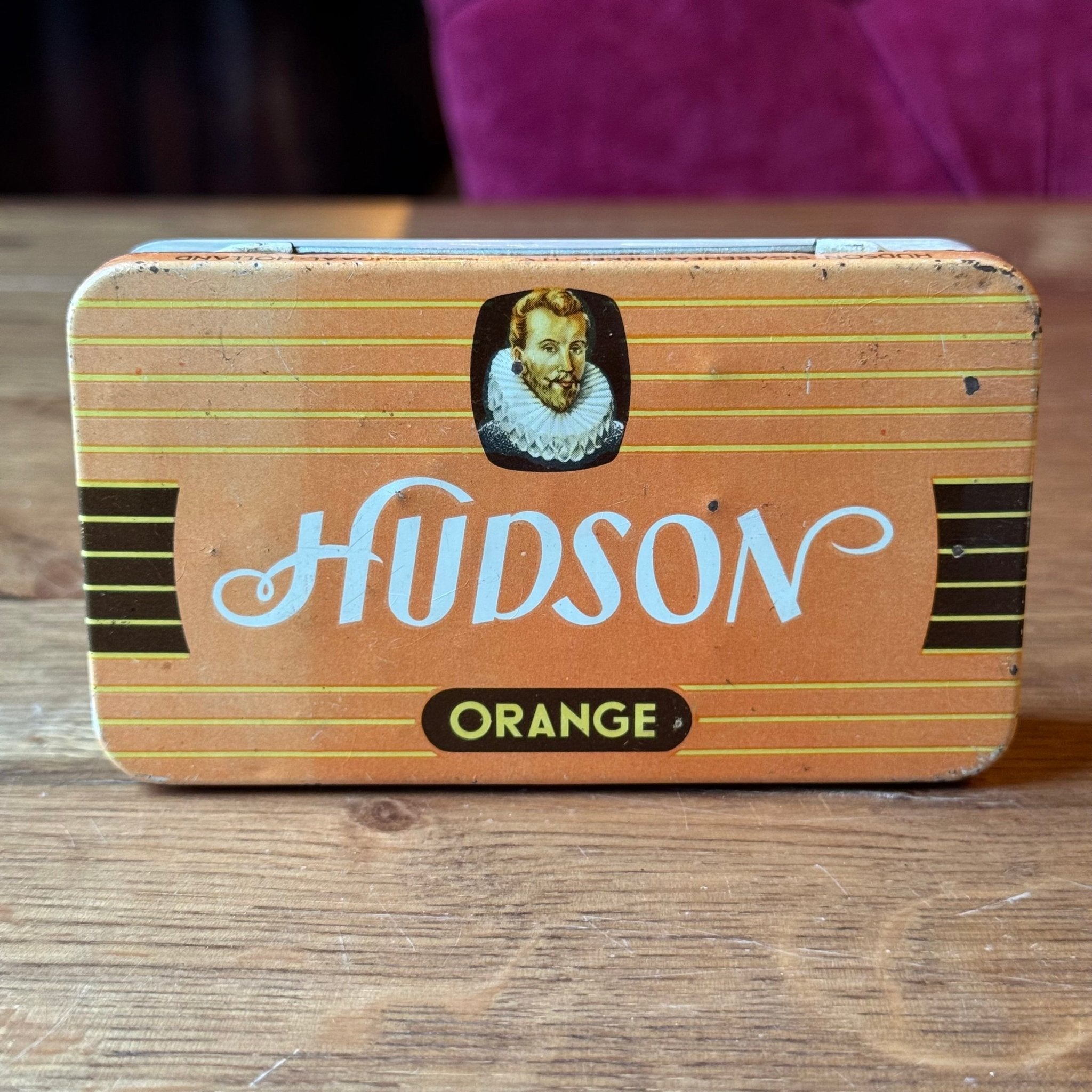 Hudson Orange sigarenblik – Roosendaal Holland - The Collectionist