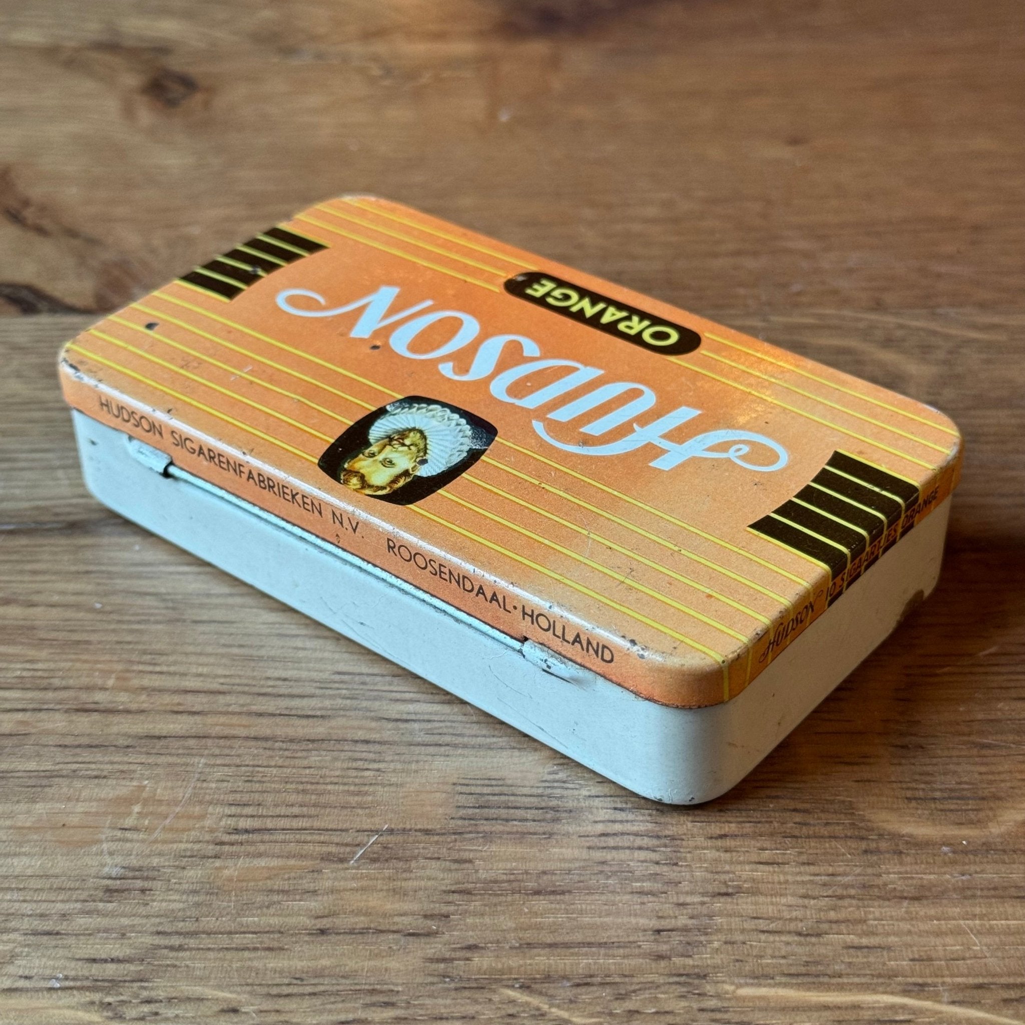 Hudson Orange sigarenblik – Roosendaal Holland - The Collectionist
