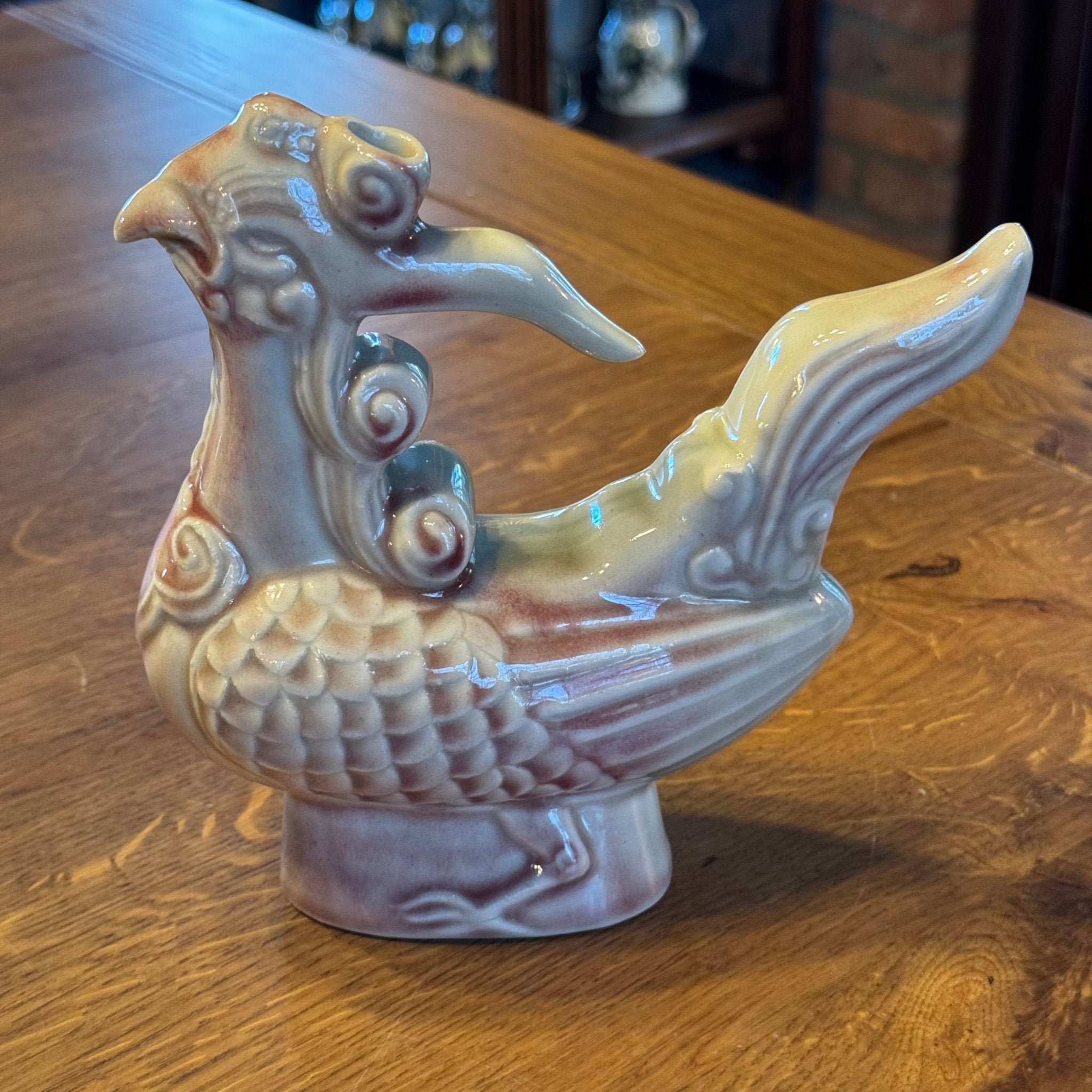 Keramieken Phoenix Kruik - Glansglazuur in crème - roze, 20e eeuw - The Collectionist