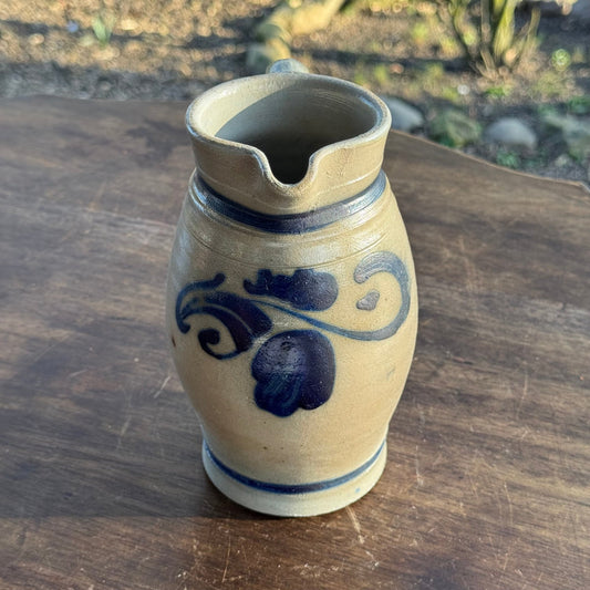 Keuls Aardewerk Kan - The Collectionist