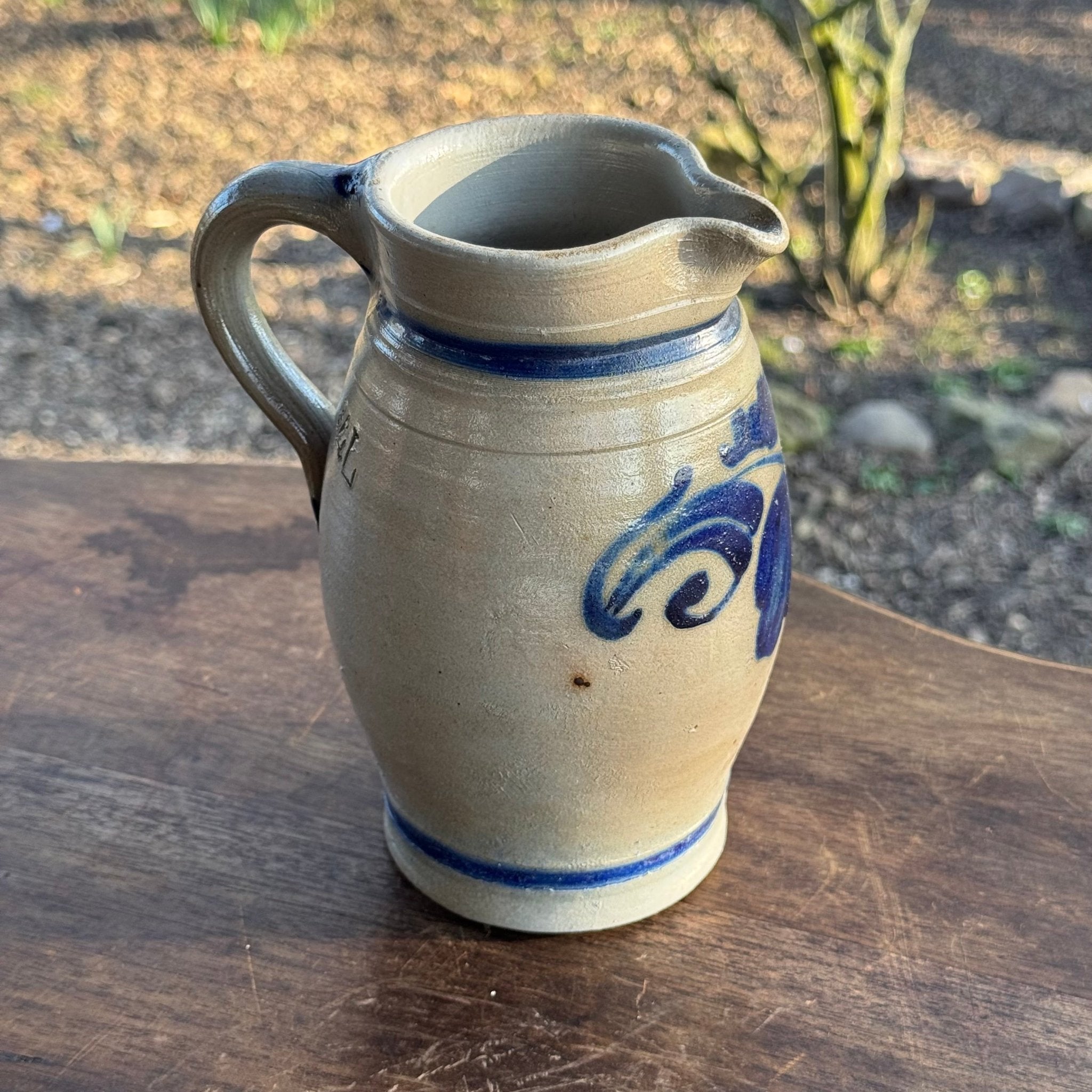 Keuls Aardewerk Kan - The Collectionist