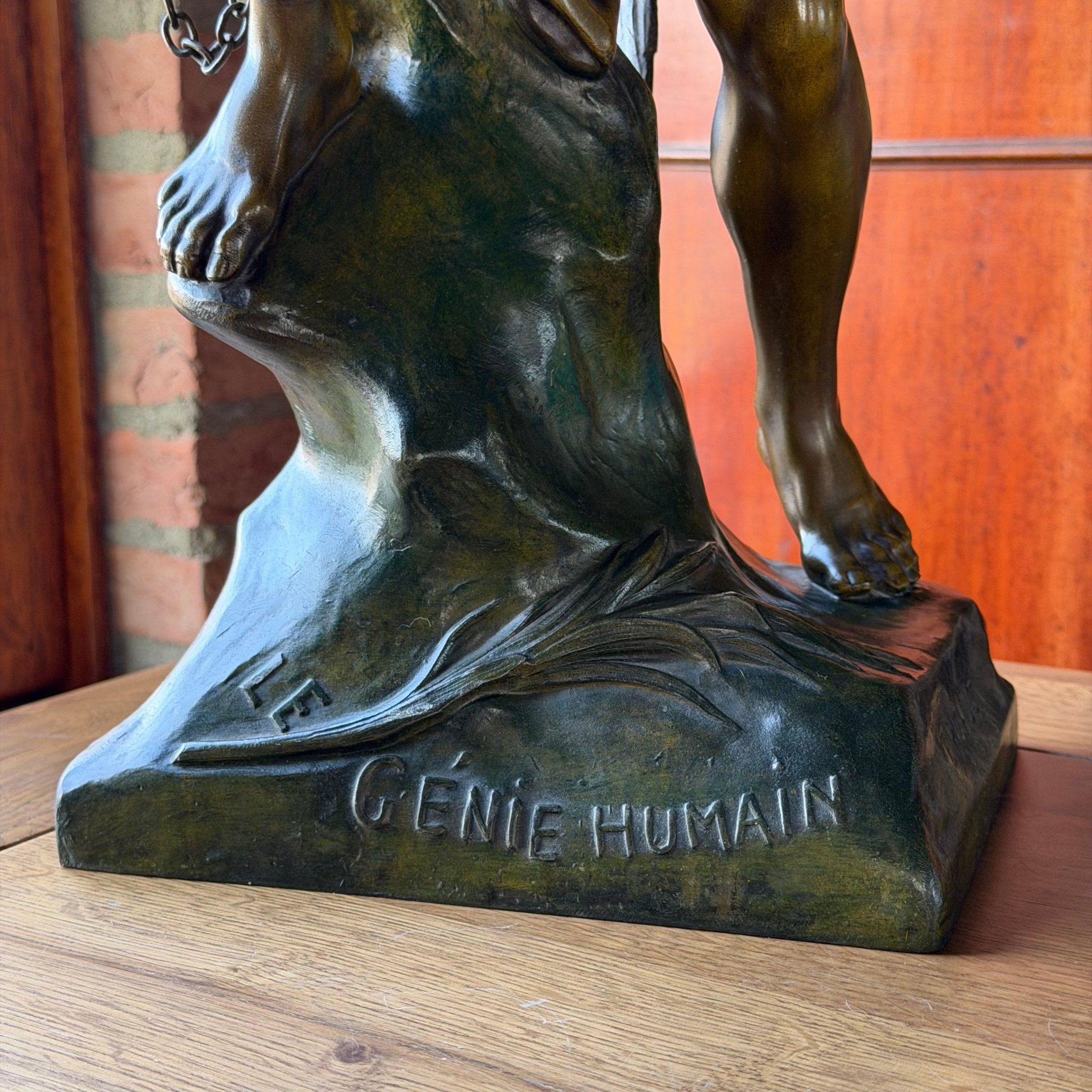 Monumentaal Frans Beeld ‘Génie Humain’ – naar Émile Picault, Parijse Gieting ca. 1900 - The Collectionist