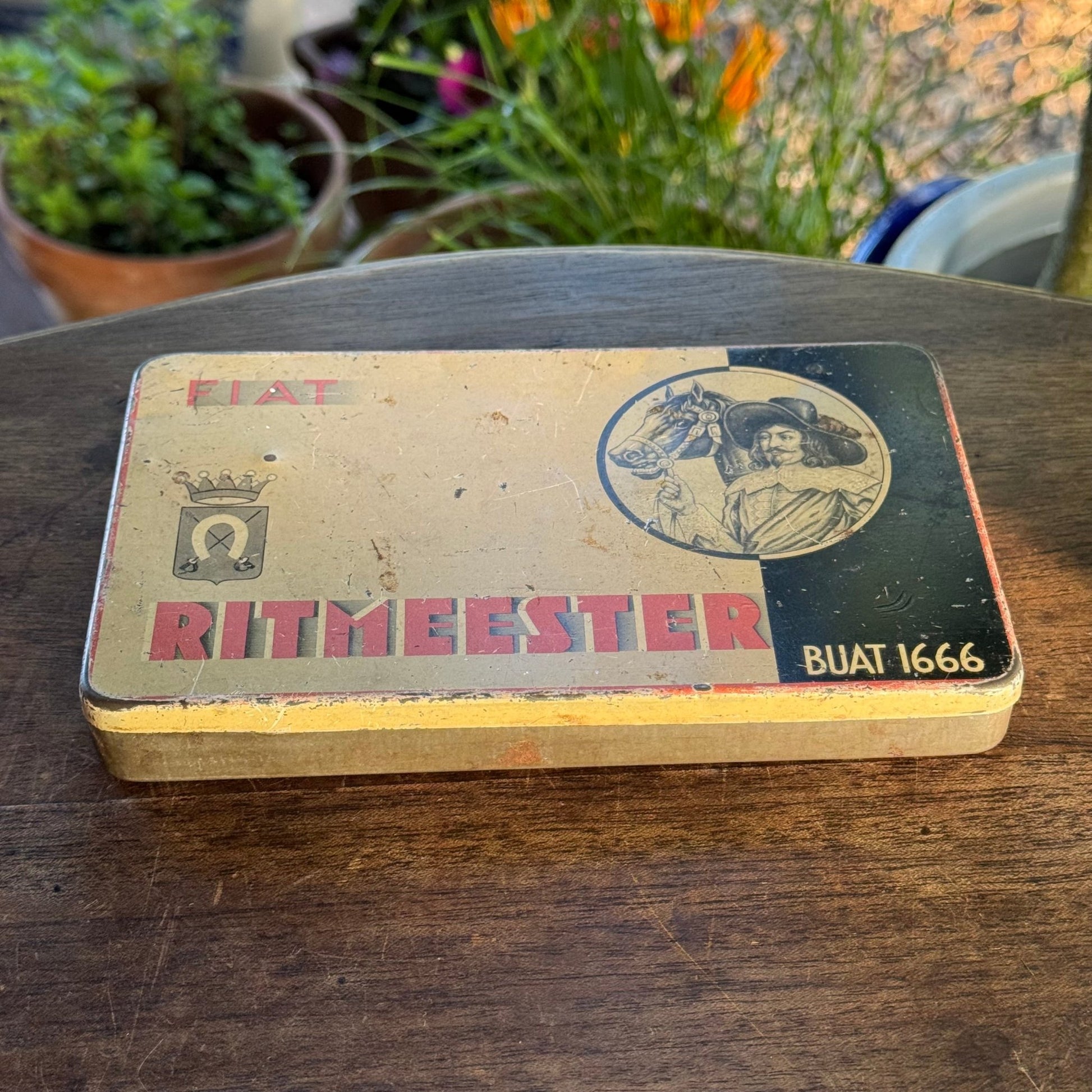 Ritmeester Fiat Sigarenblik Buat 1666 - The Collectionist