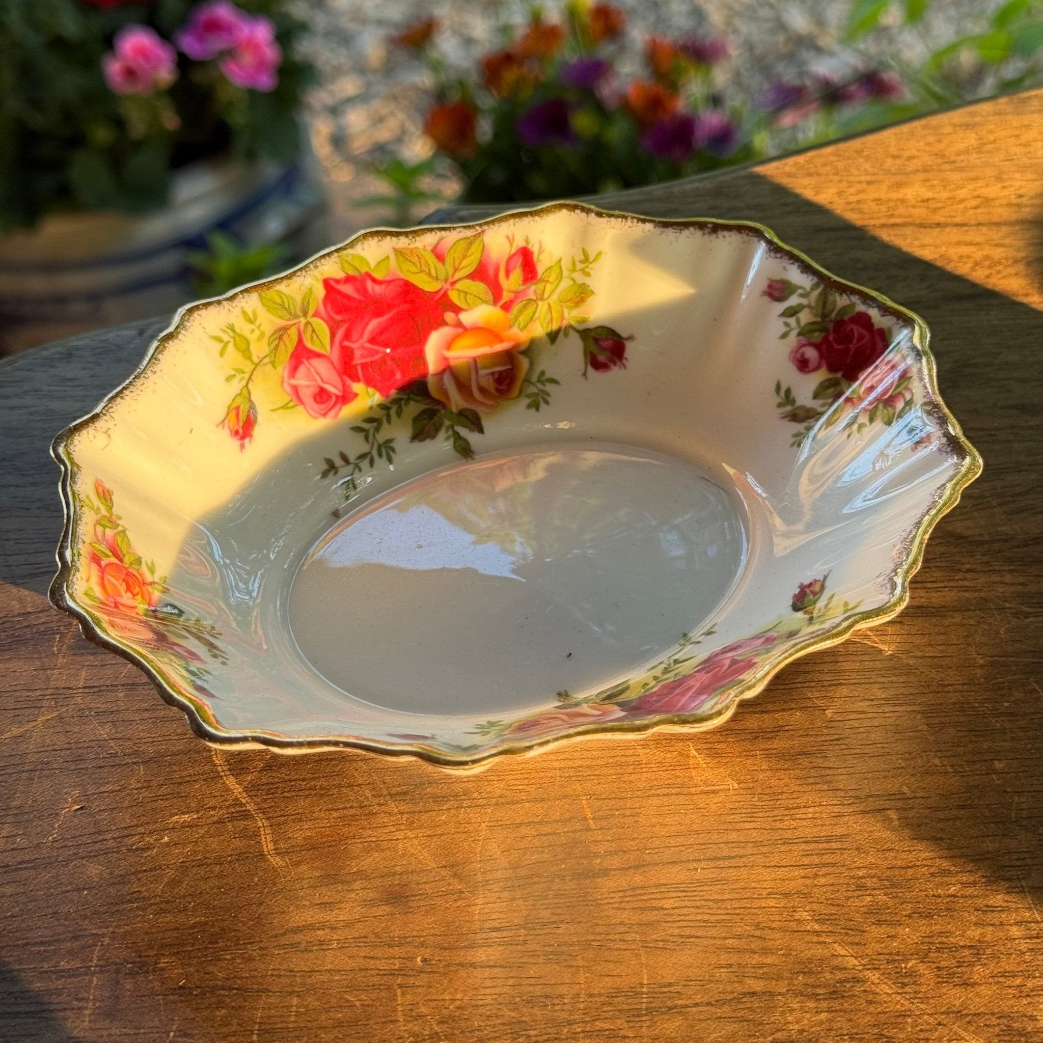 Royal Albert Old Country Roses Bonbon Schaaltje - The Collectionist