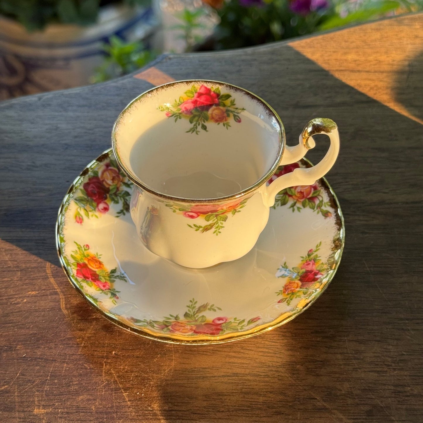 Royal Albert Old Country Roses Mokka Kop En Schotel - The Collectionist