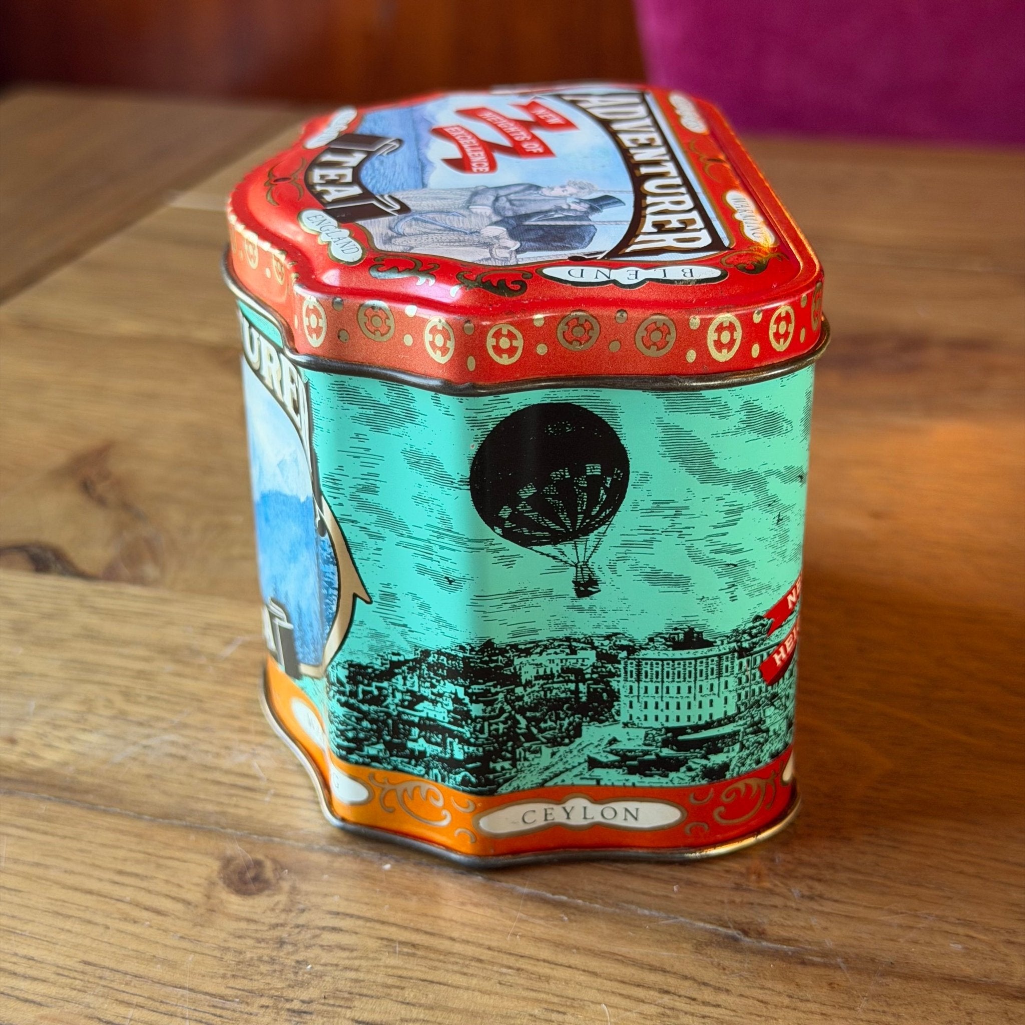 Vintage Adventurer Tea Tin – Engels Theeblik – Made in England