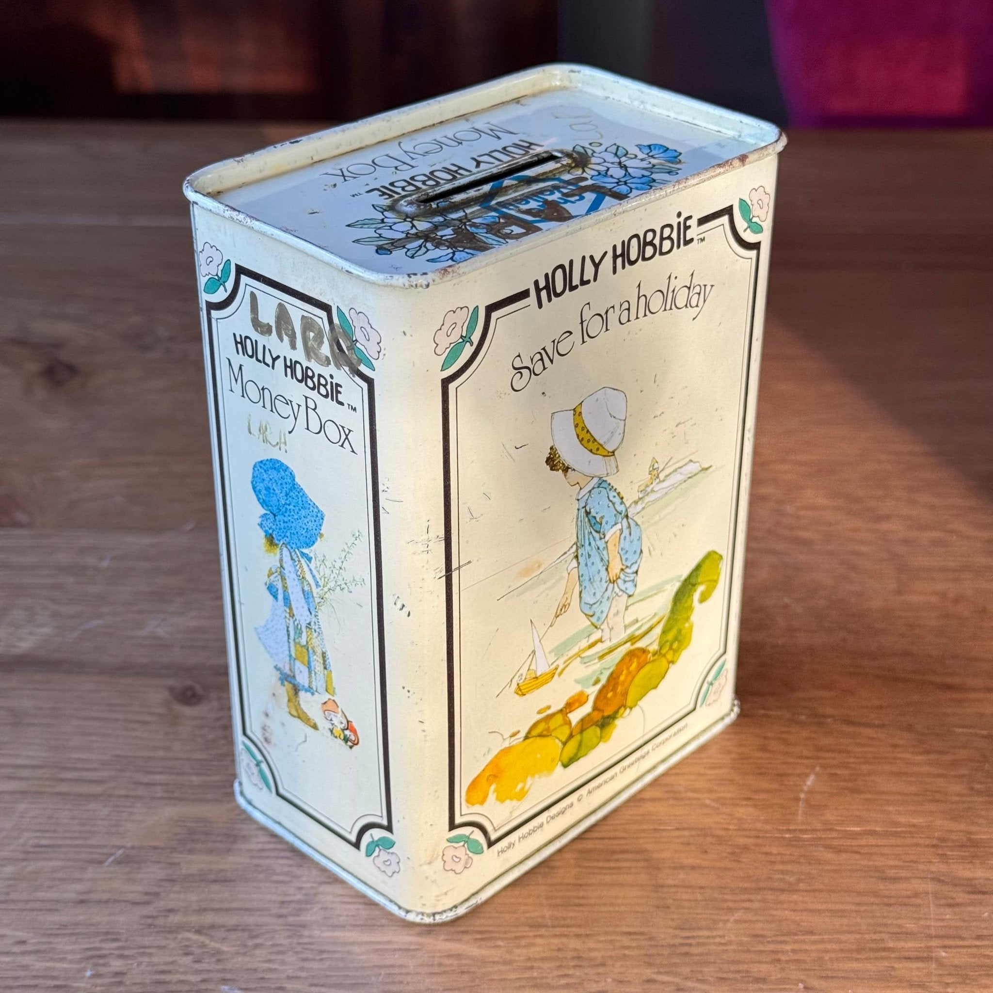Vintage Holly Hobbie Spaarblik – England 1970s - The Collectionist