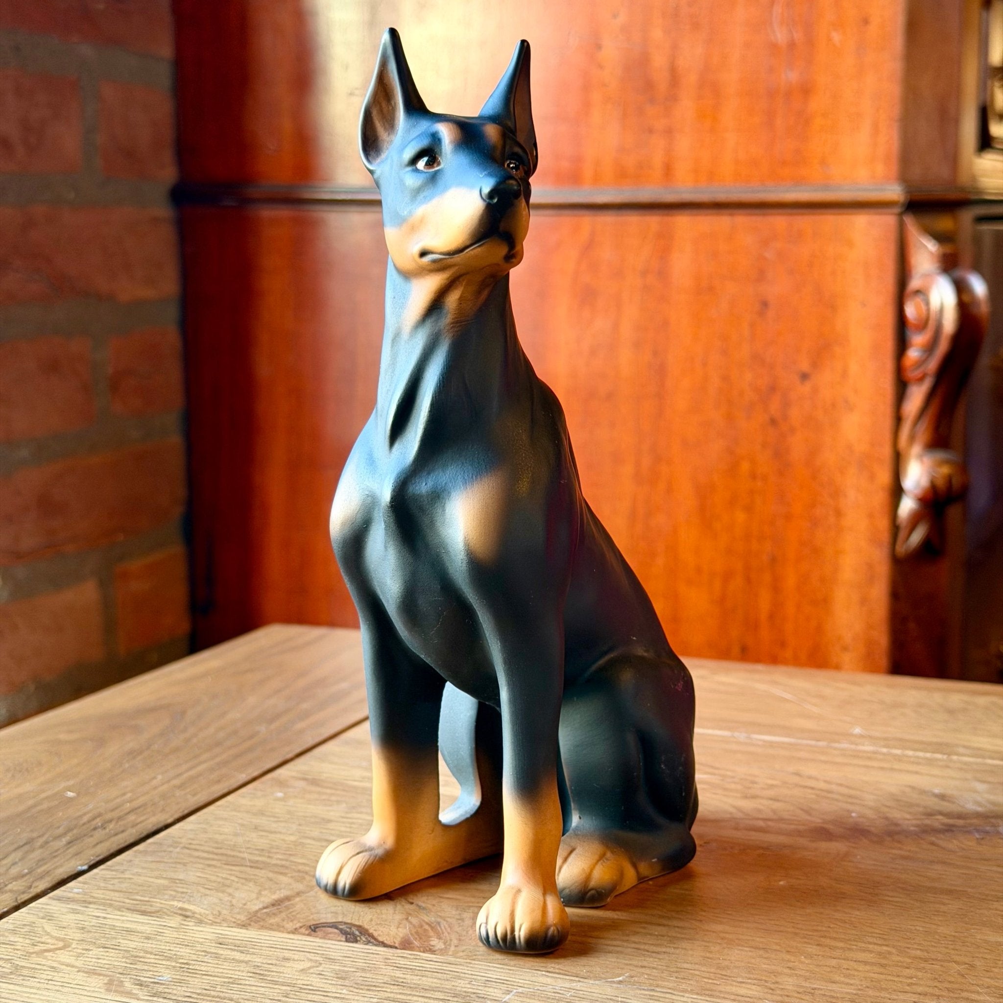 Vintage Royal Präsent Dobermann Pinscher – Handbeschilderd Duits Porselein – Model D261B - The Collectionist