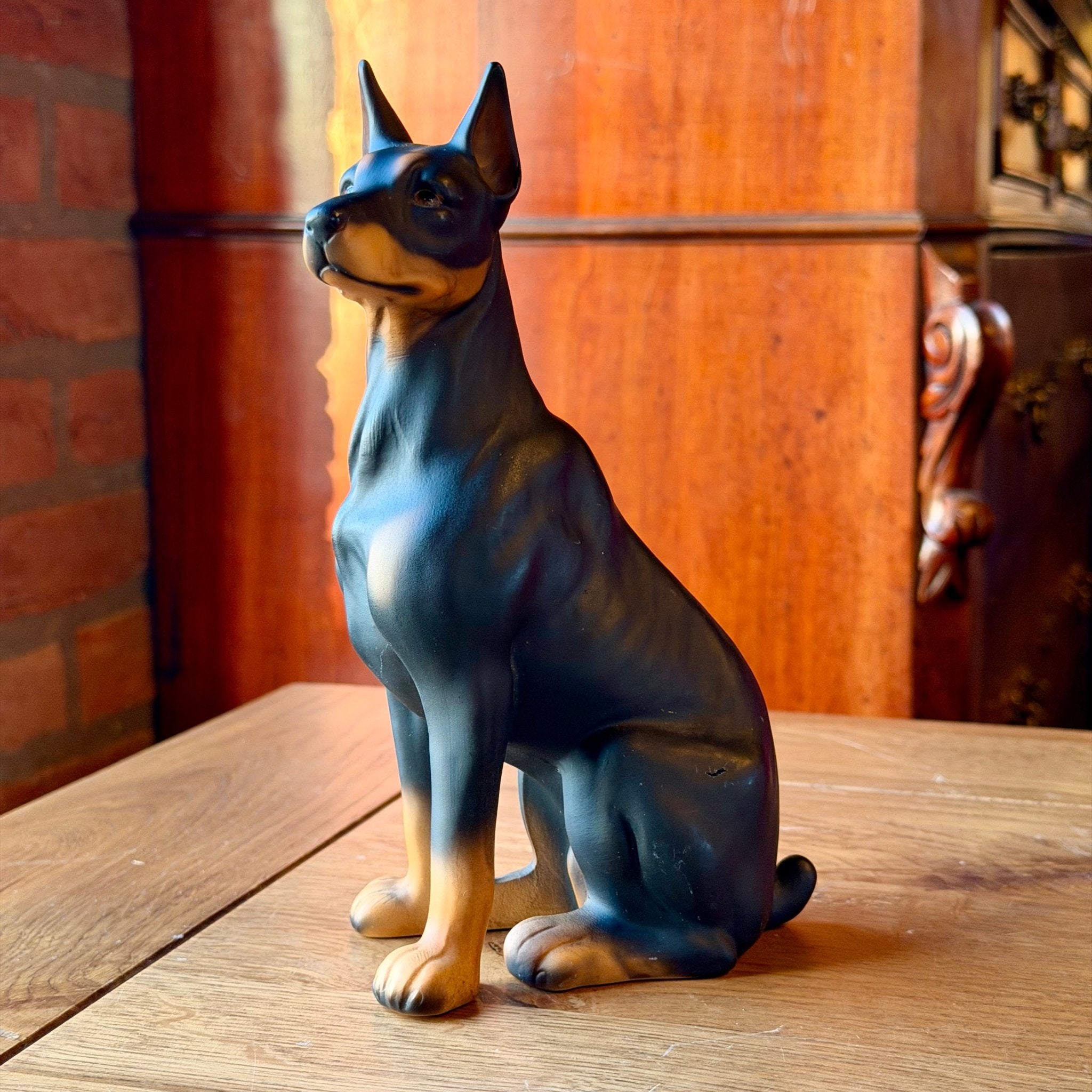Vintage Royal Präsent Dobermann Pinscher – Handbeschilderd Duits Porselein – Model D261B - The Collectionist