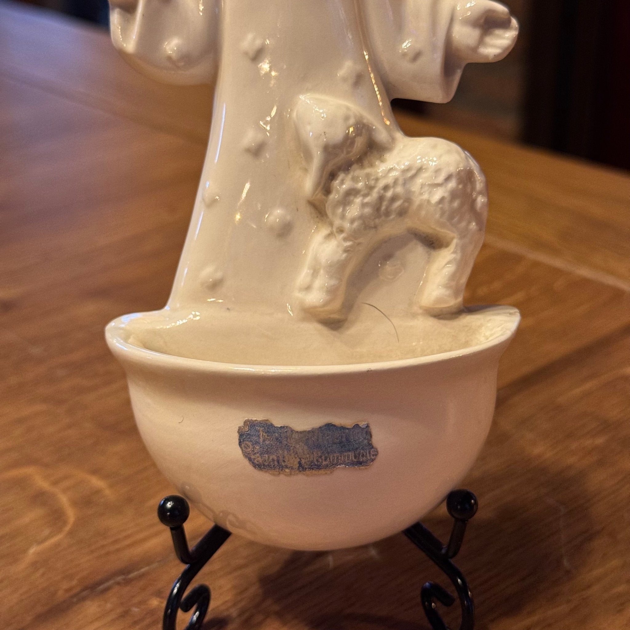 Vintage S.L. Venlo Heilig Hart Kinderbeeld met Wijwaterbakje – Keramiek – Nederland - The Collectionist