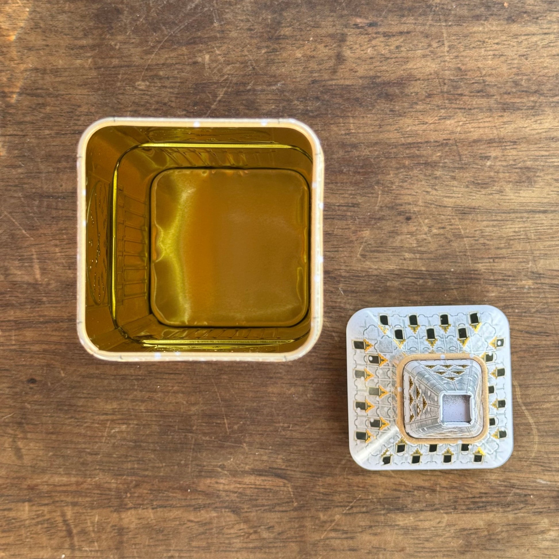 Winter Big Ben Tin Theeblik - The Collectionist