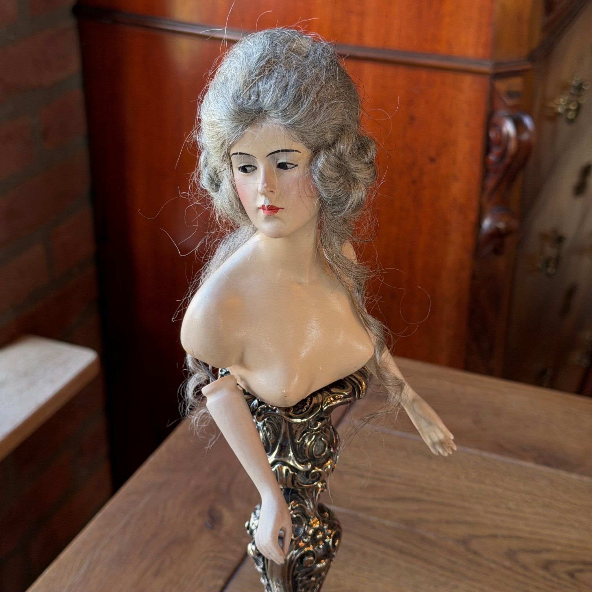 Zeldzame Art Deco Buste "Olga" – Lilli Baitz Berlin (ca. 1920) – Gesigneerd Museumstuk - The Collectionist