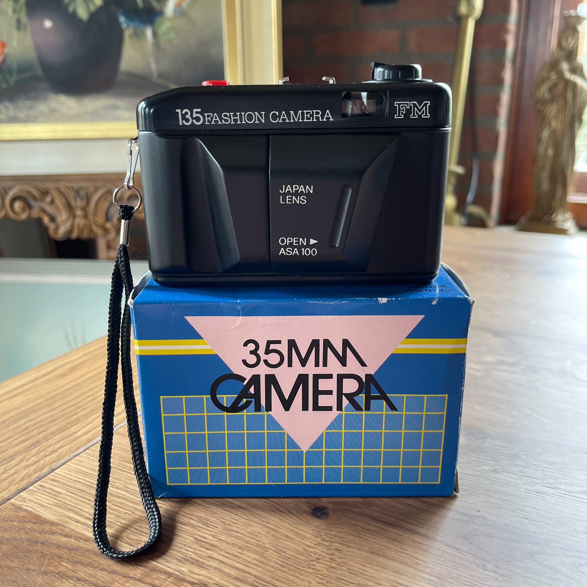 135 Fashion Camera FM - The Collectionist