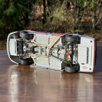 2002 Daytona 500 Pace Car 1:24 Die-Cast Replica - Bamestra Curiosa