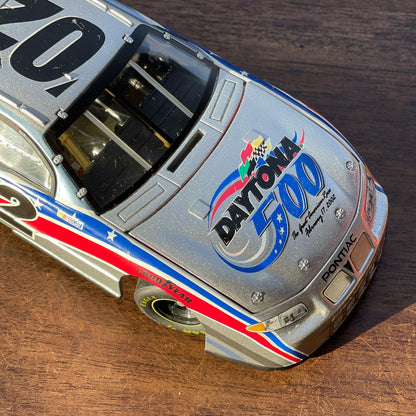 2002 Daytona 500 Pace Car 1:24 Die-Cast Replica - Bamestra Curiosa