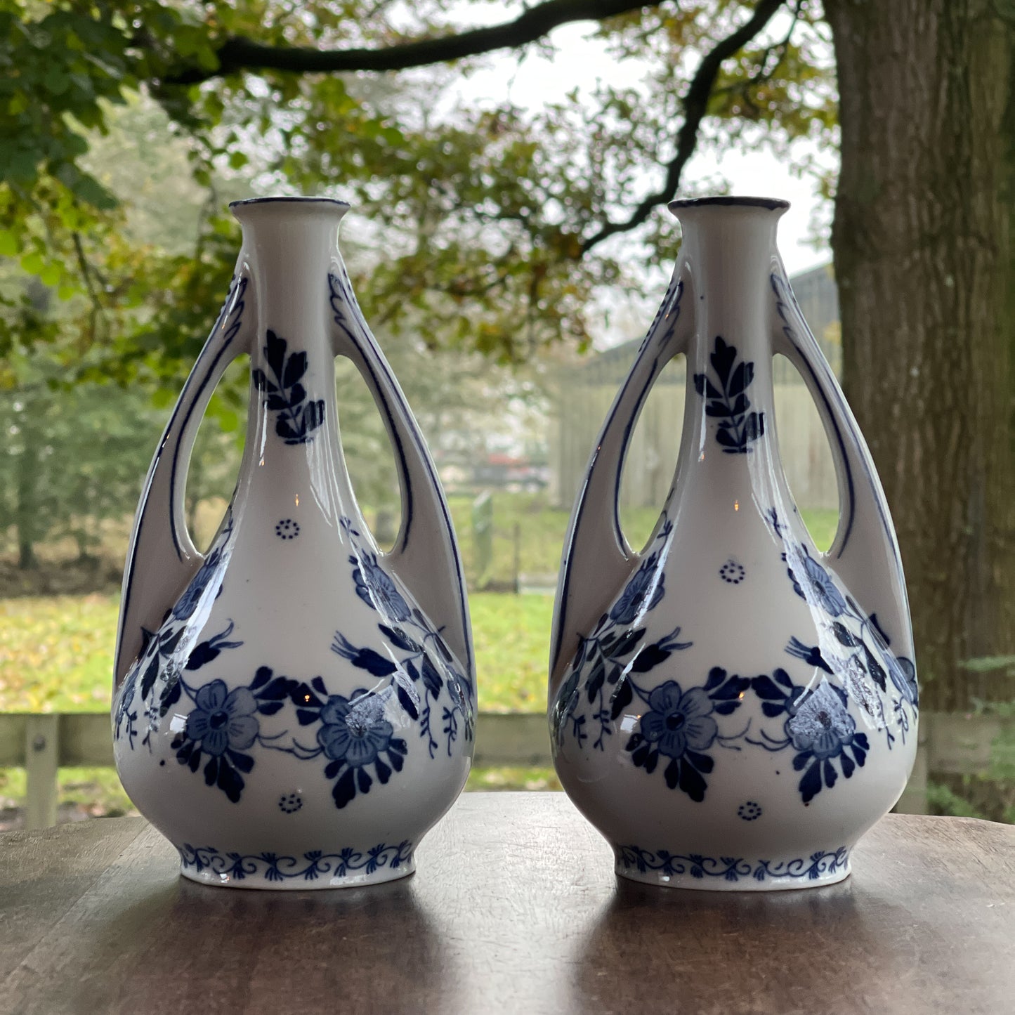 Twee Delfts Blauwe Jugendstil Pijpvazen (1900) - Bamestra Curiosa