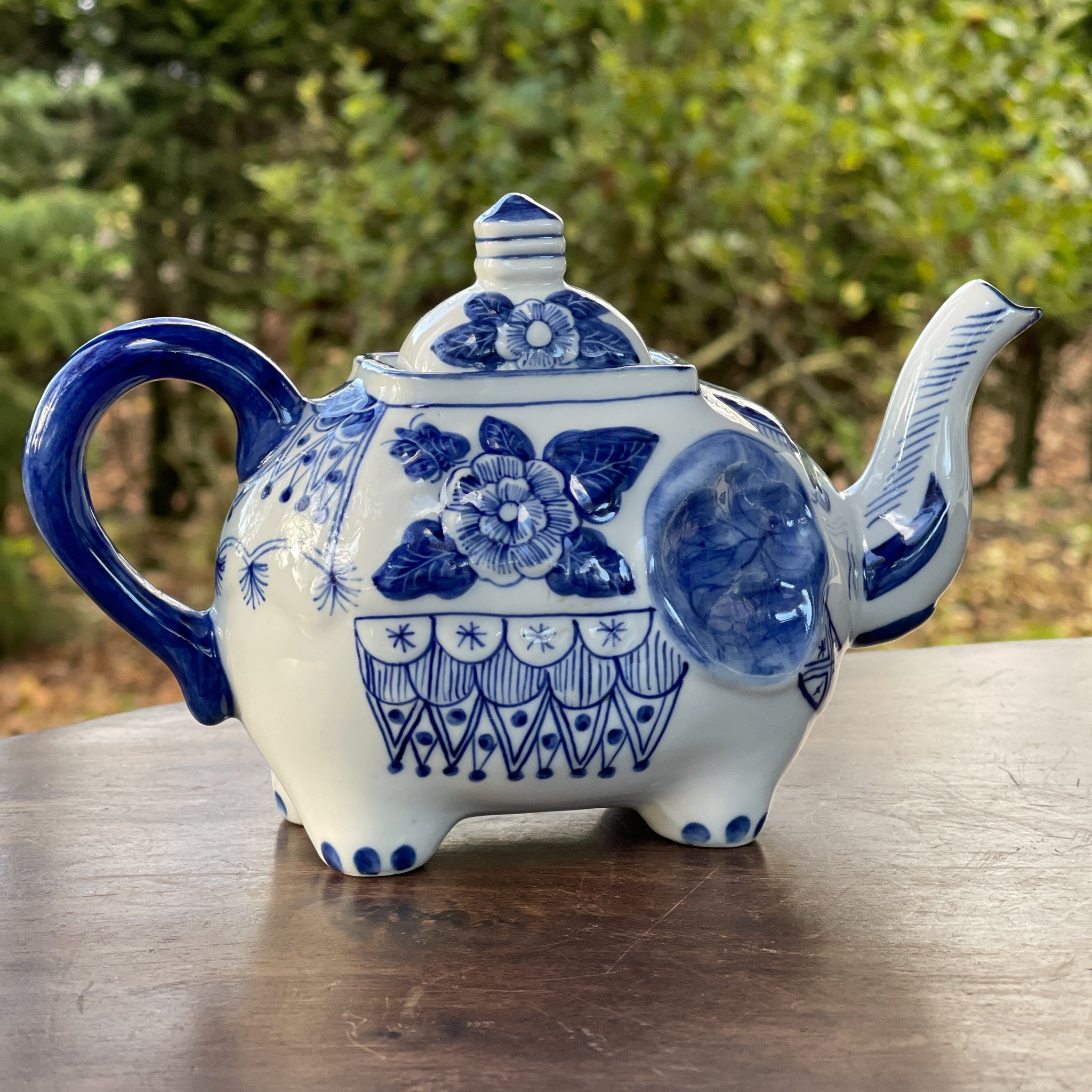 Chinees Porseleinen Theepotje Olifant - Bamestra Curiosa