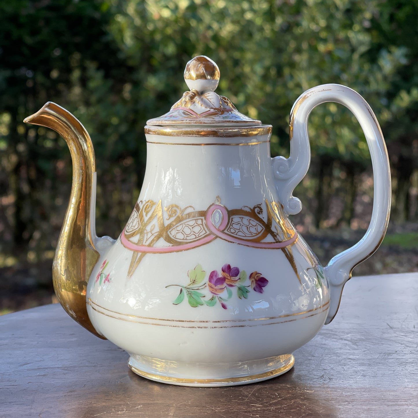 Antiek Theepotje - Bamestra Curiosa