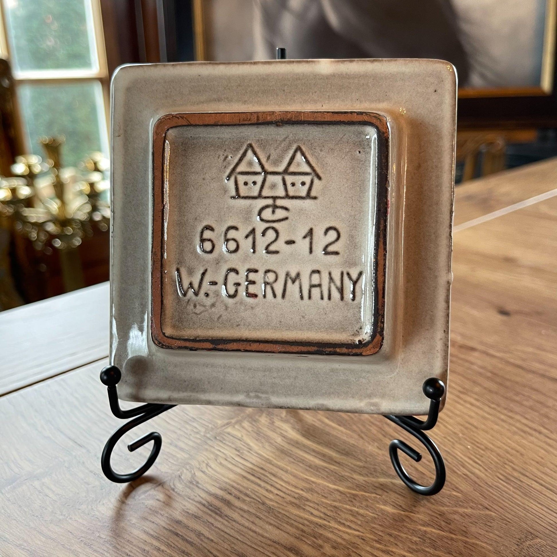 Aardewerk asbak - Bamestra Curiosa