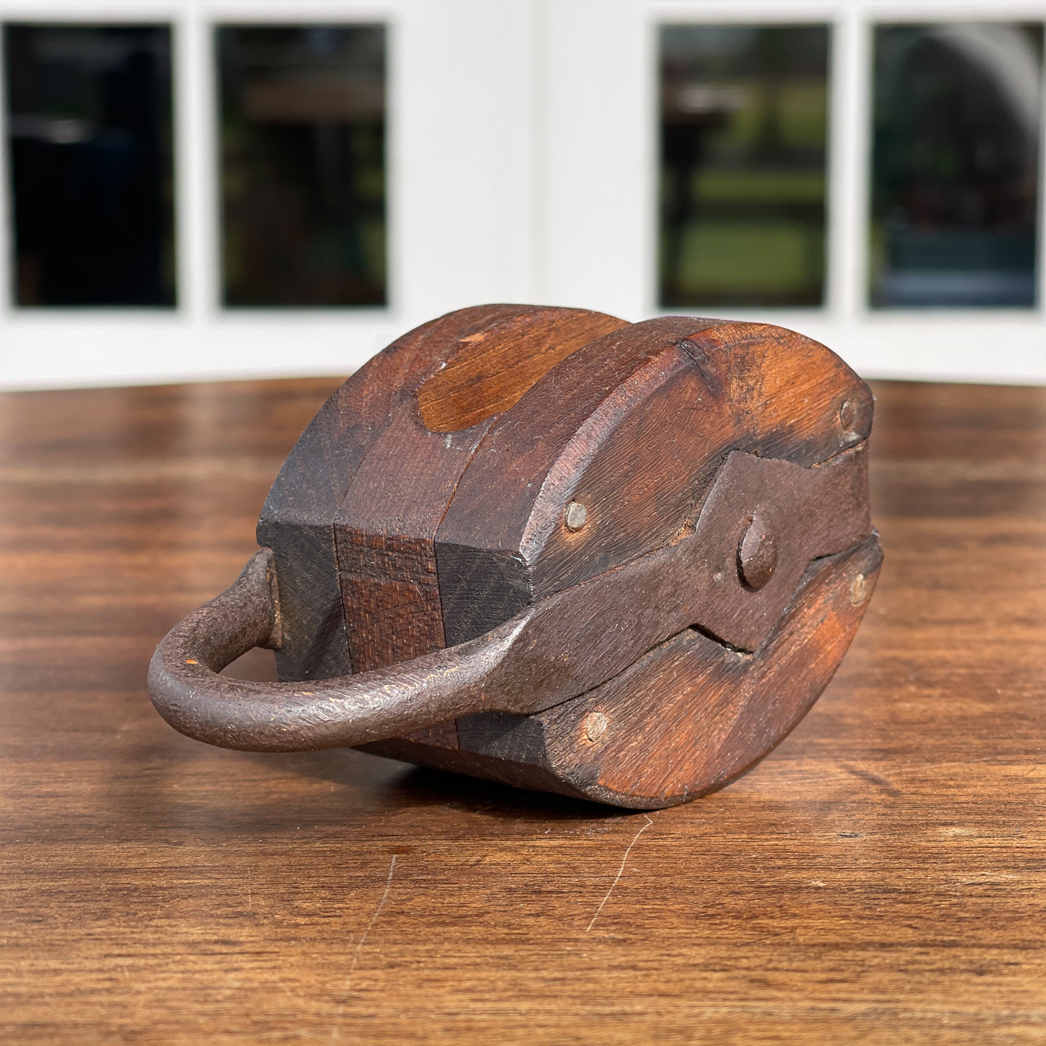 Antieke katrol met wieltje van koper - Bamestra Curiosa