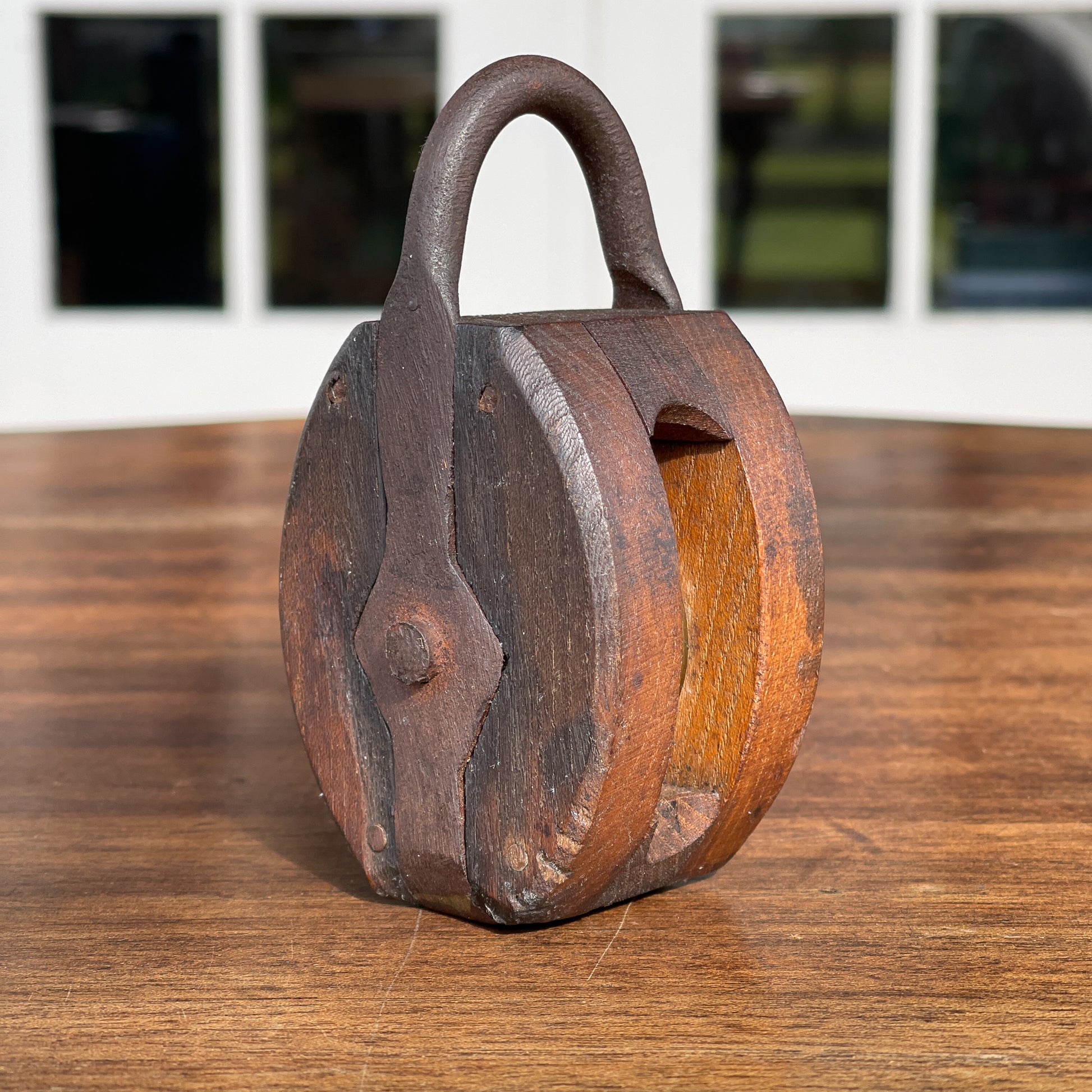 Antieke katrol met wieltje van koper - Bamestra Curiosa