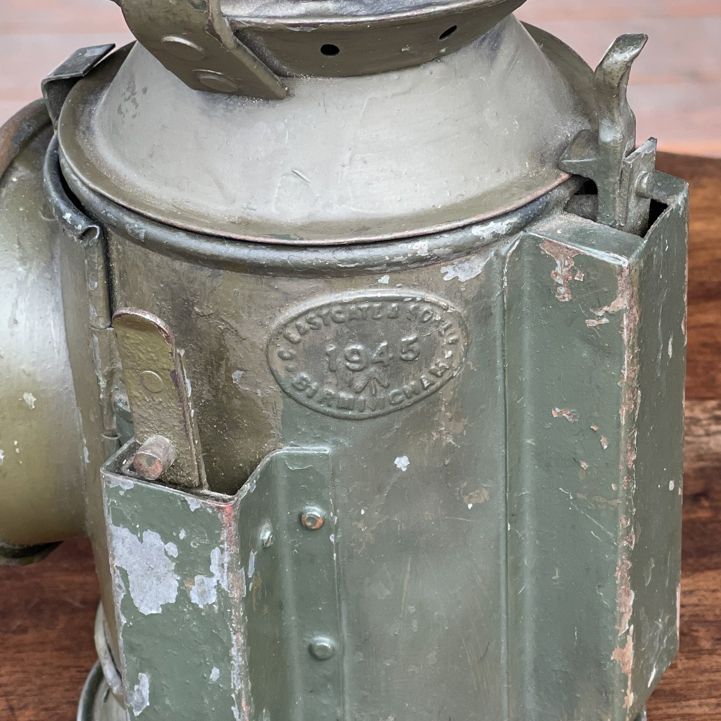 Britse Militaire Trein Seinlamp Eastgate & Son 1945 - Bamestra Curiosa