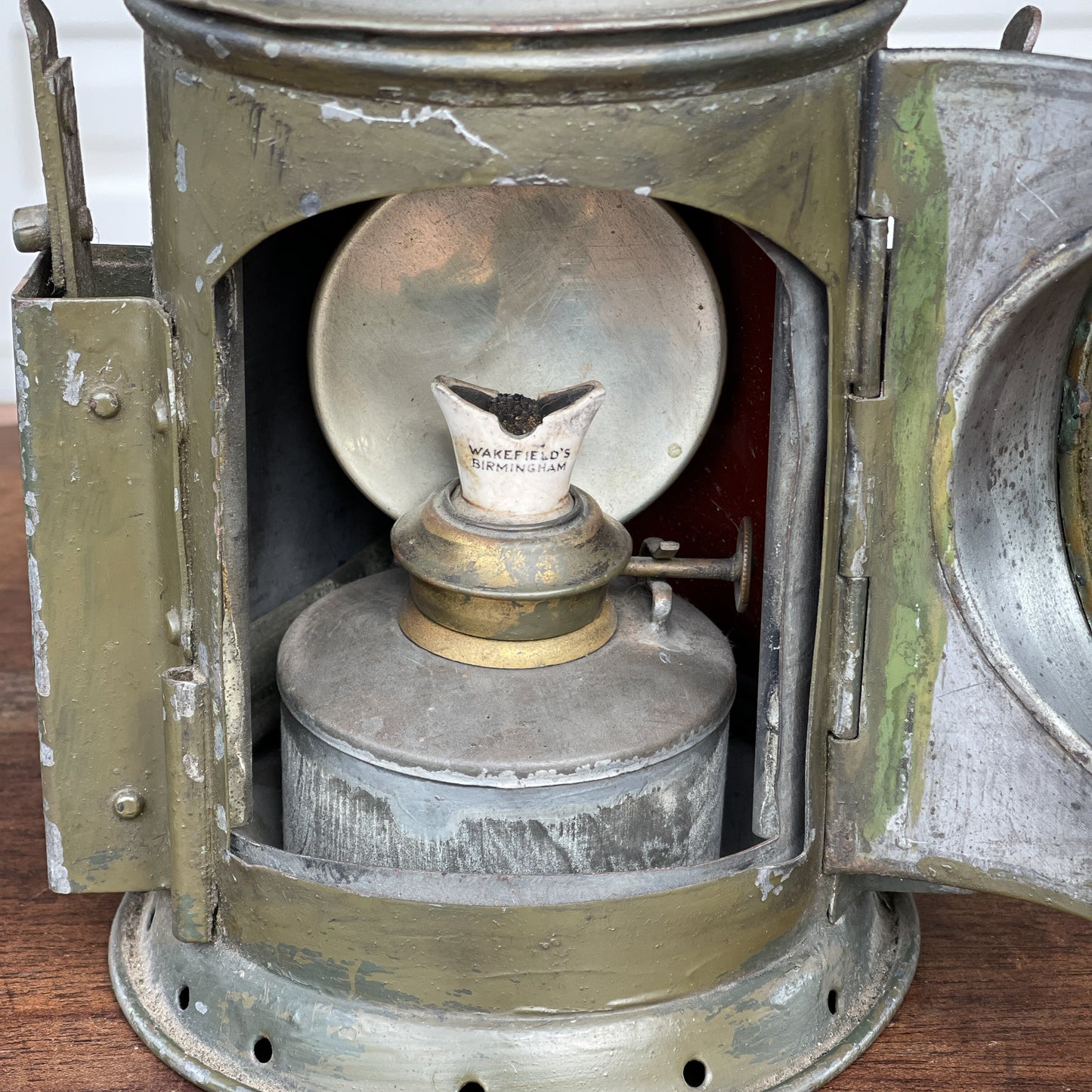 Britse Militaire Trein Seinlamp Eastgate & Son 1945 - Bamestra Curiosa