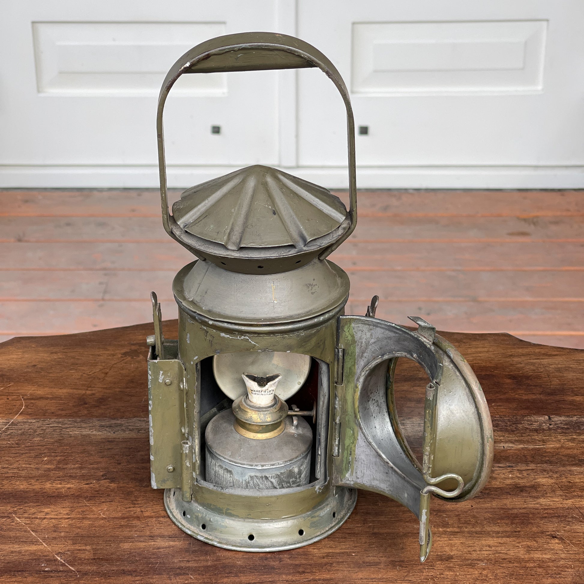 Britse Militaire Trein Seinlamp Eastgate & Son 1945 - Bamestra Curiosa