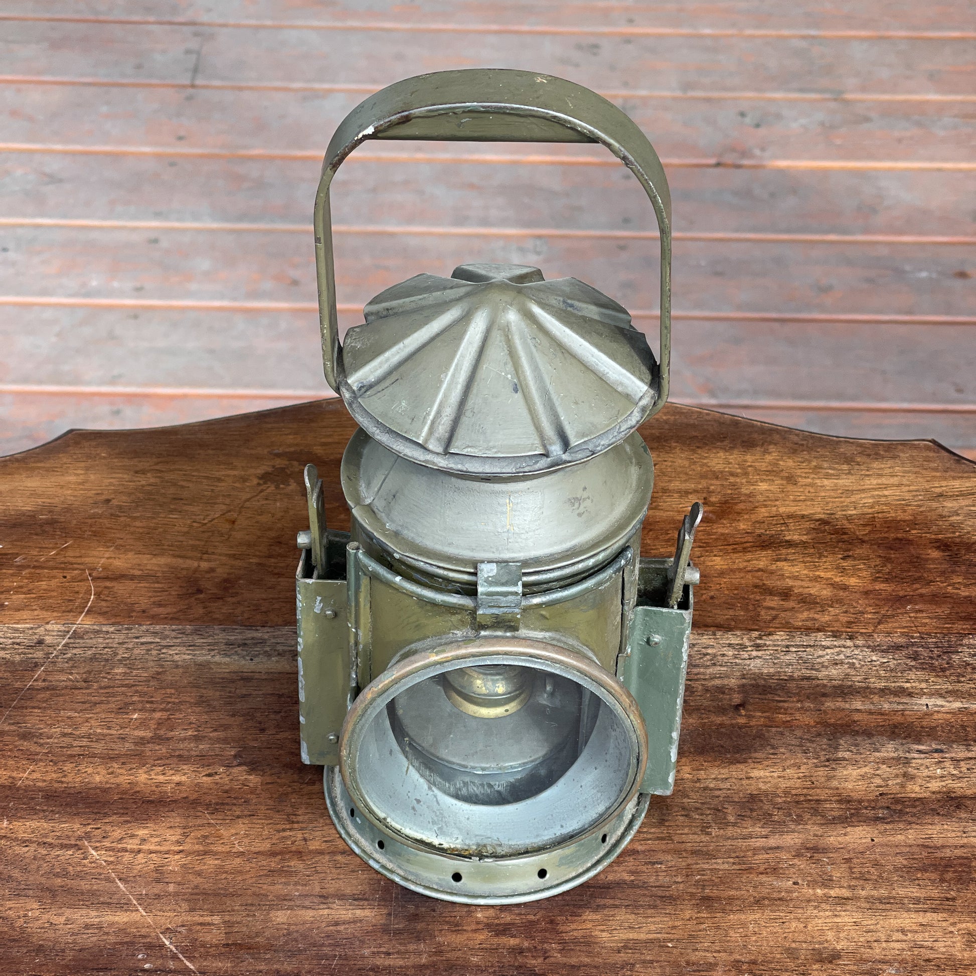 Britse Militaire Trein Seinlamp Eastgate & Son 1945 - Bamestra Curiosa